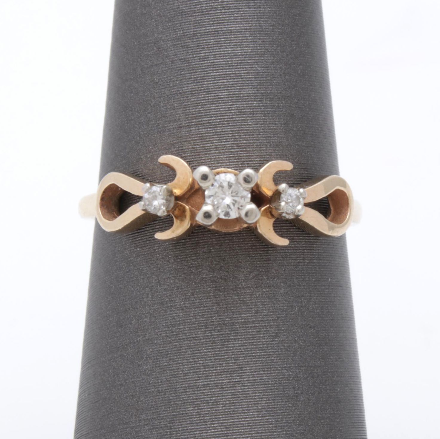 14K Yellow Gold Diamond Ring
