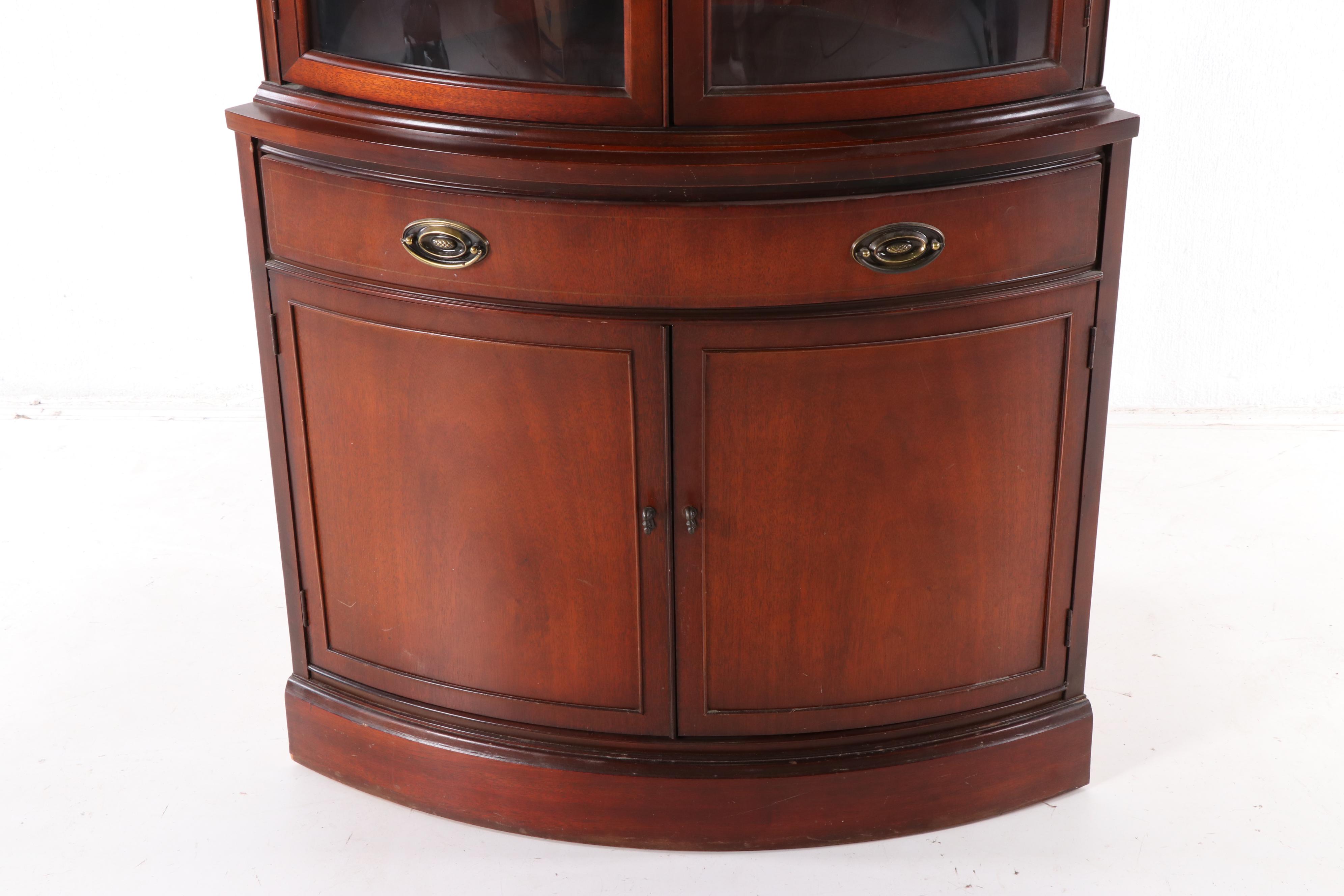 Bassett Furniture Industries "Old Shirley Monticello" Mahogany Corner Cabinet