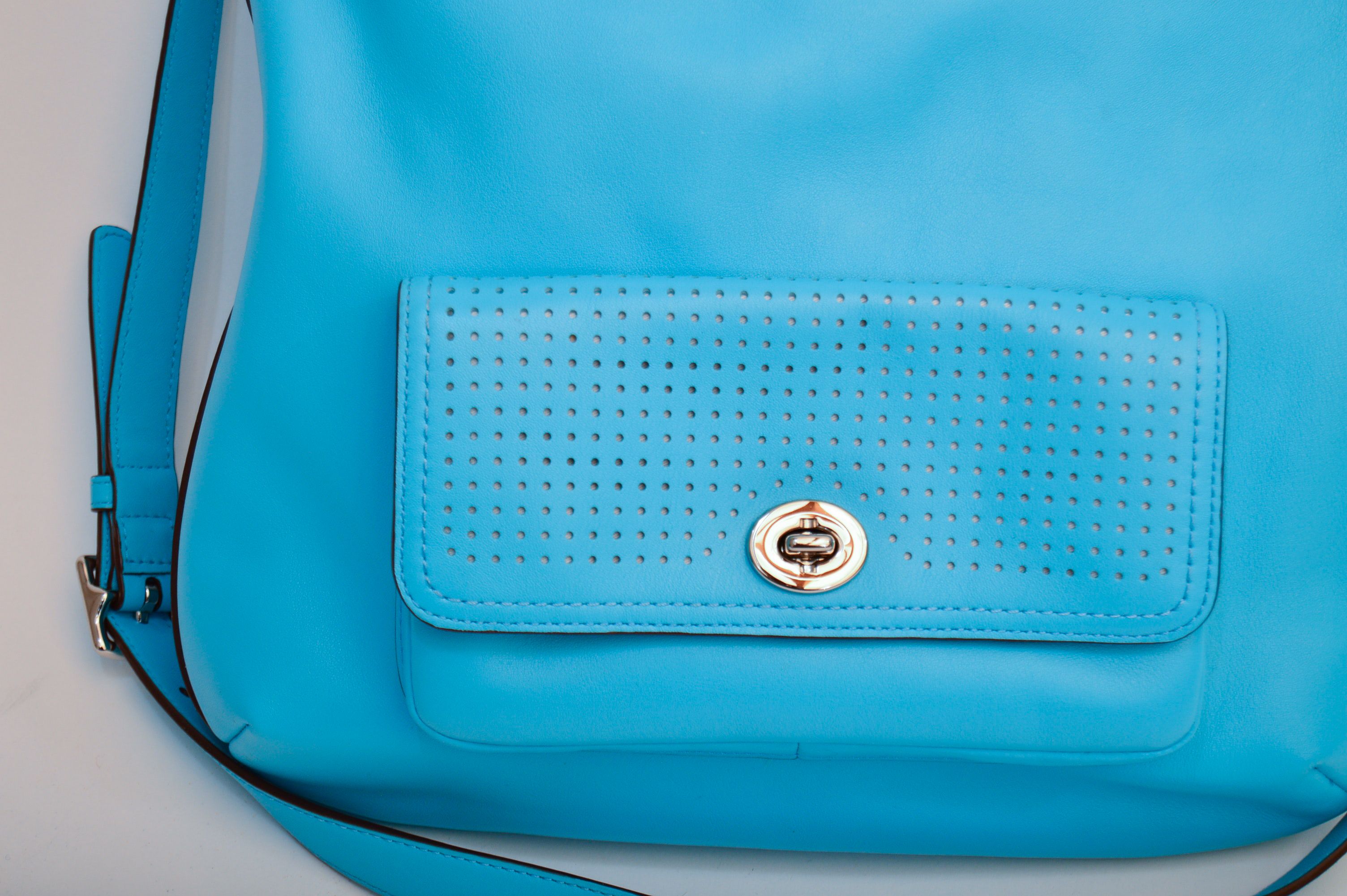 Coach New York Legacy Leather Courtney Convertible Hobo Bag in Robin Egg Blue