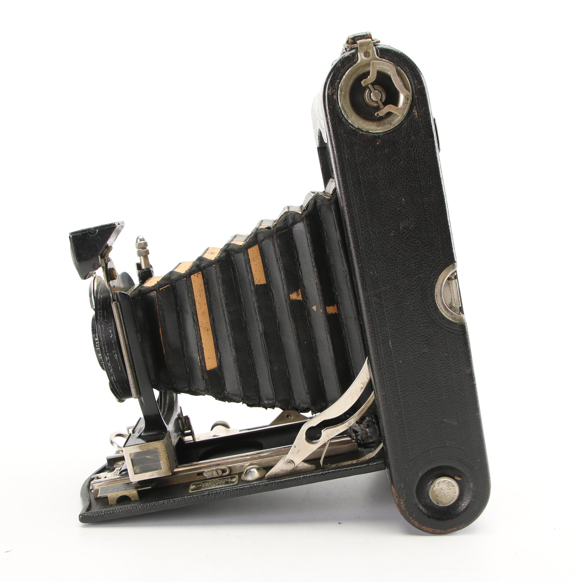 Vintage Kodak 3A Autographic Model B Brownie Camera with Camera Bag