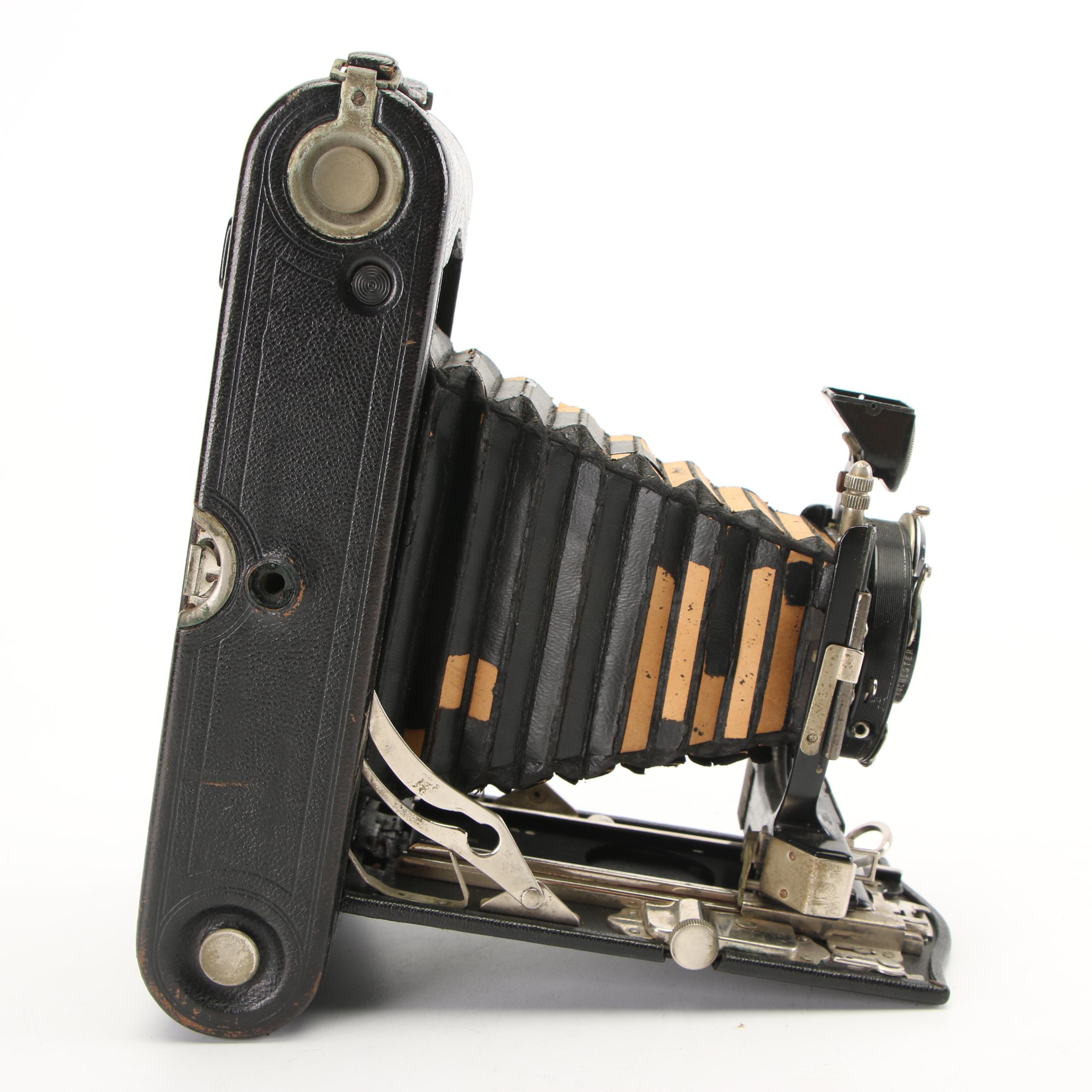 Vintage Kodak 3A Autographic Model B Brownie Camera with Camera Bag