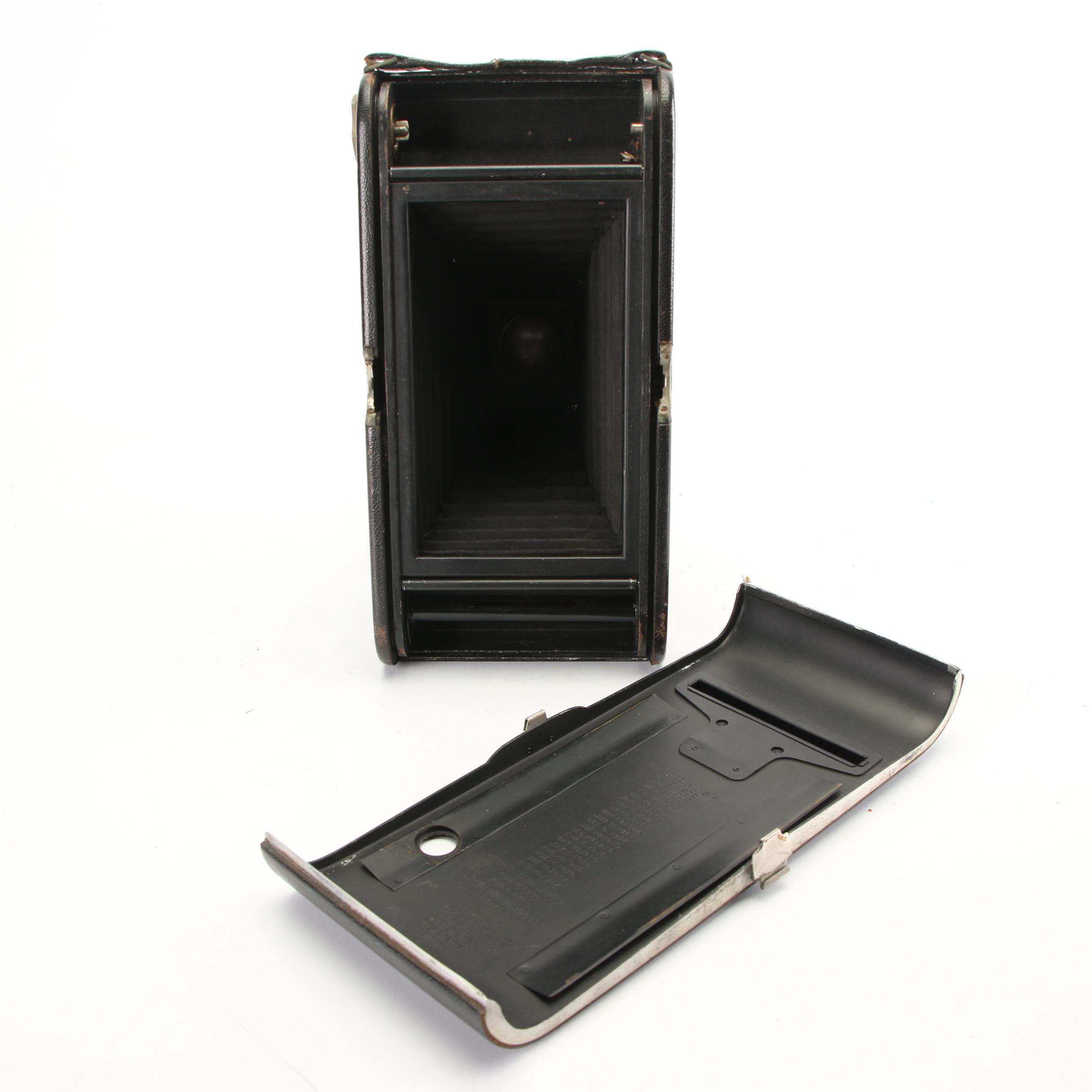 Vintage Kodak 3A Autographic Model B Brownie Camera with Camera Bag