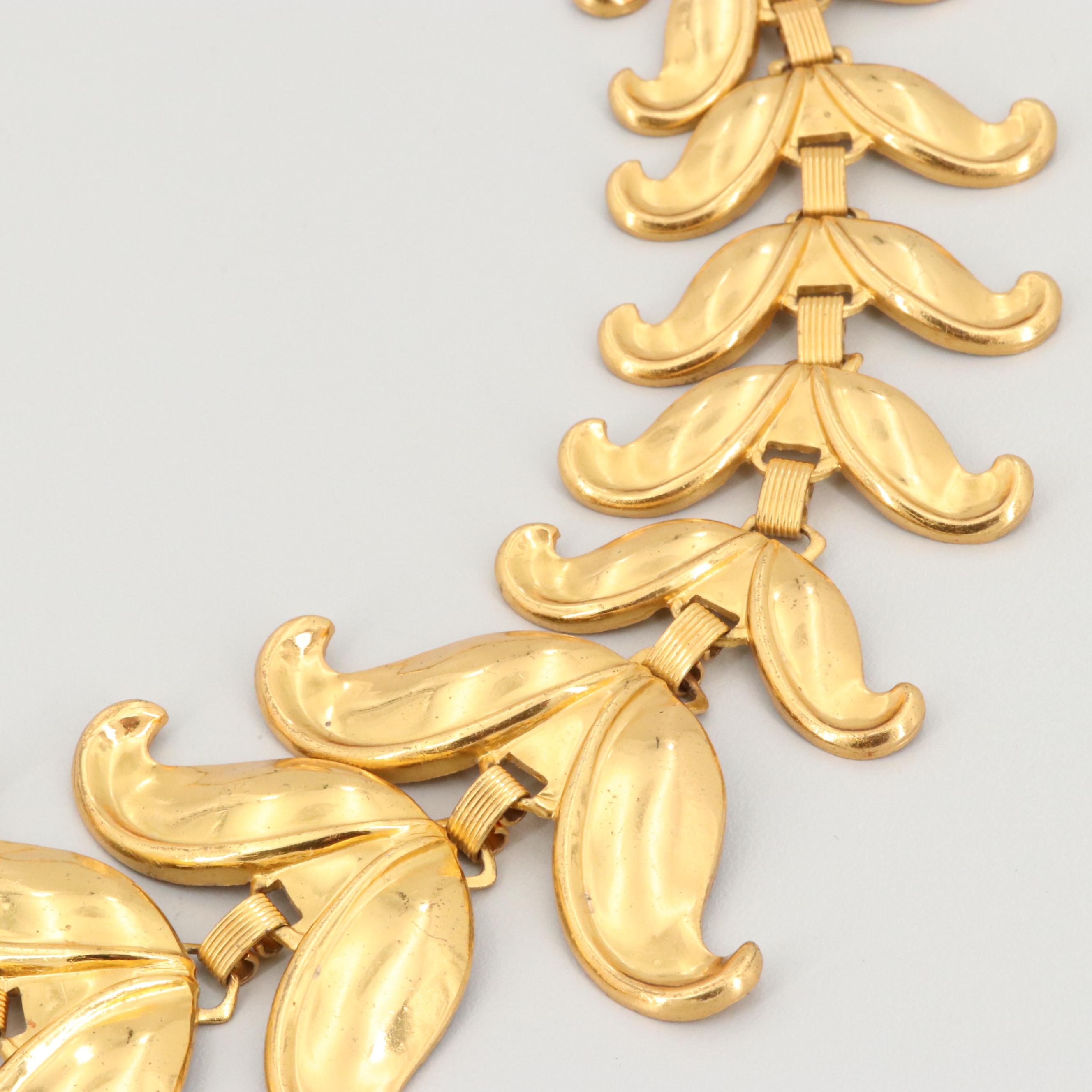 Vintage Foliate Graduating Necklace