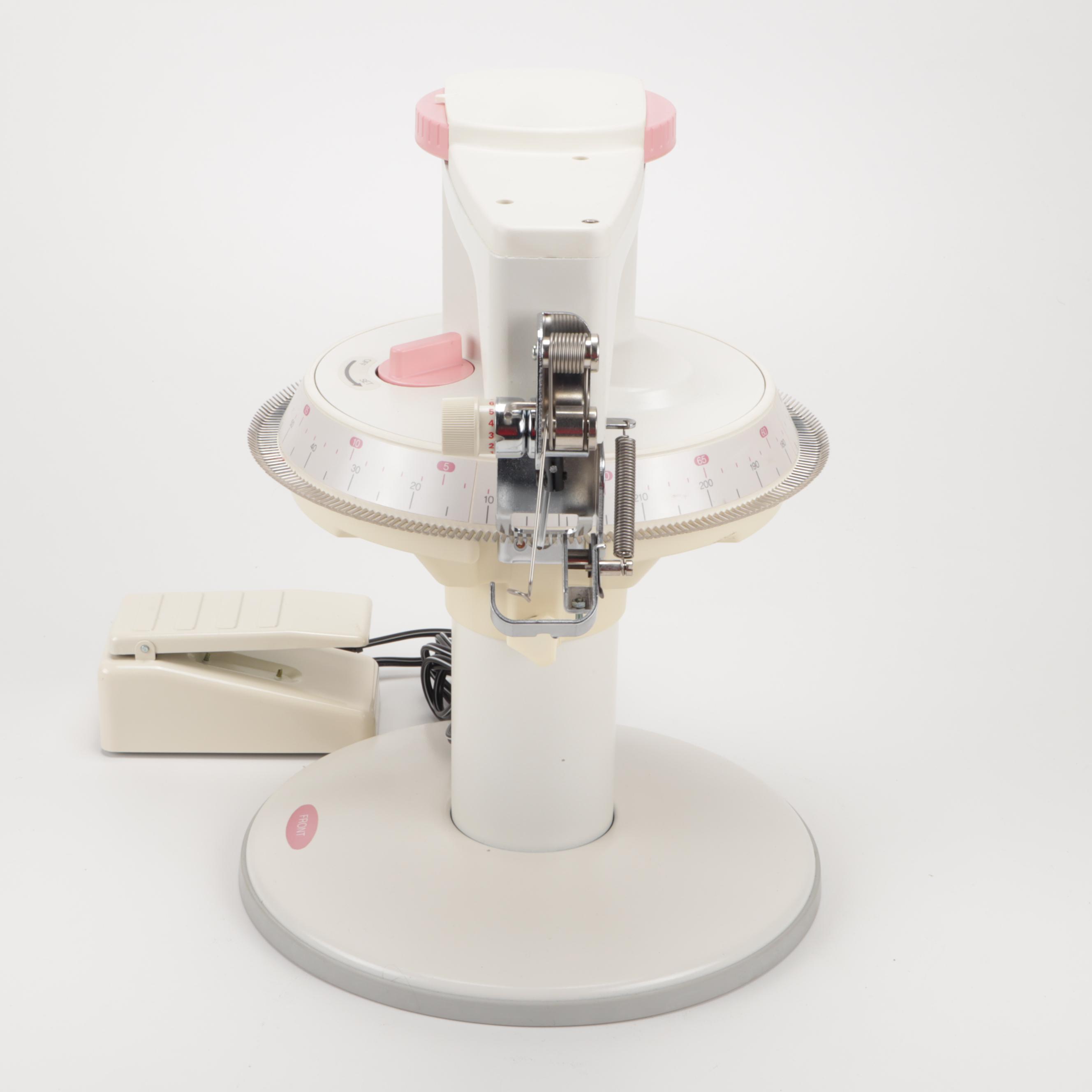 Studio DL1000 Electric Linker Knitting Machine