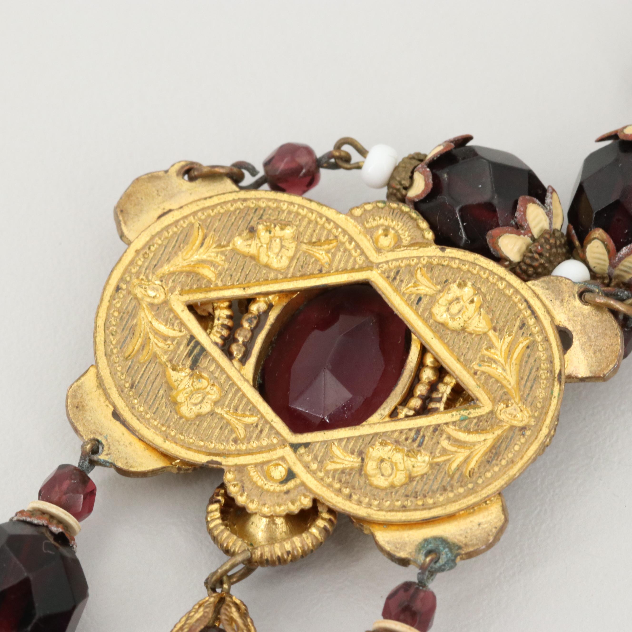 Circa 1930s Rhinestone Drop Pendant Necklace