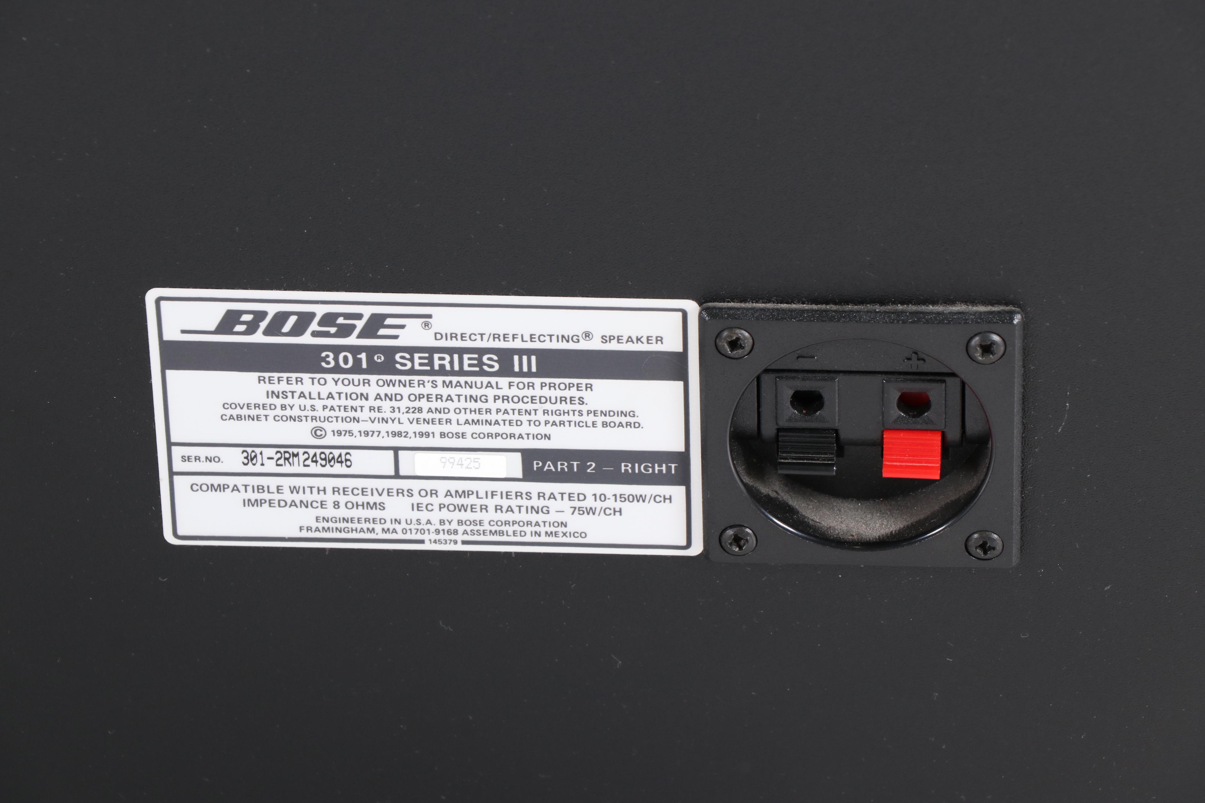 Bose 301 Series III Direct/Reflecting Speaker System