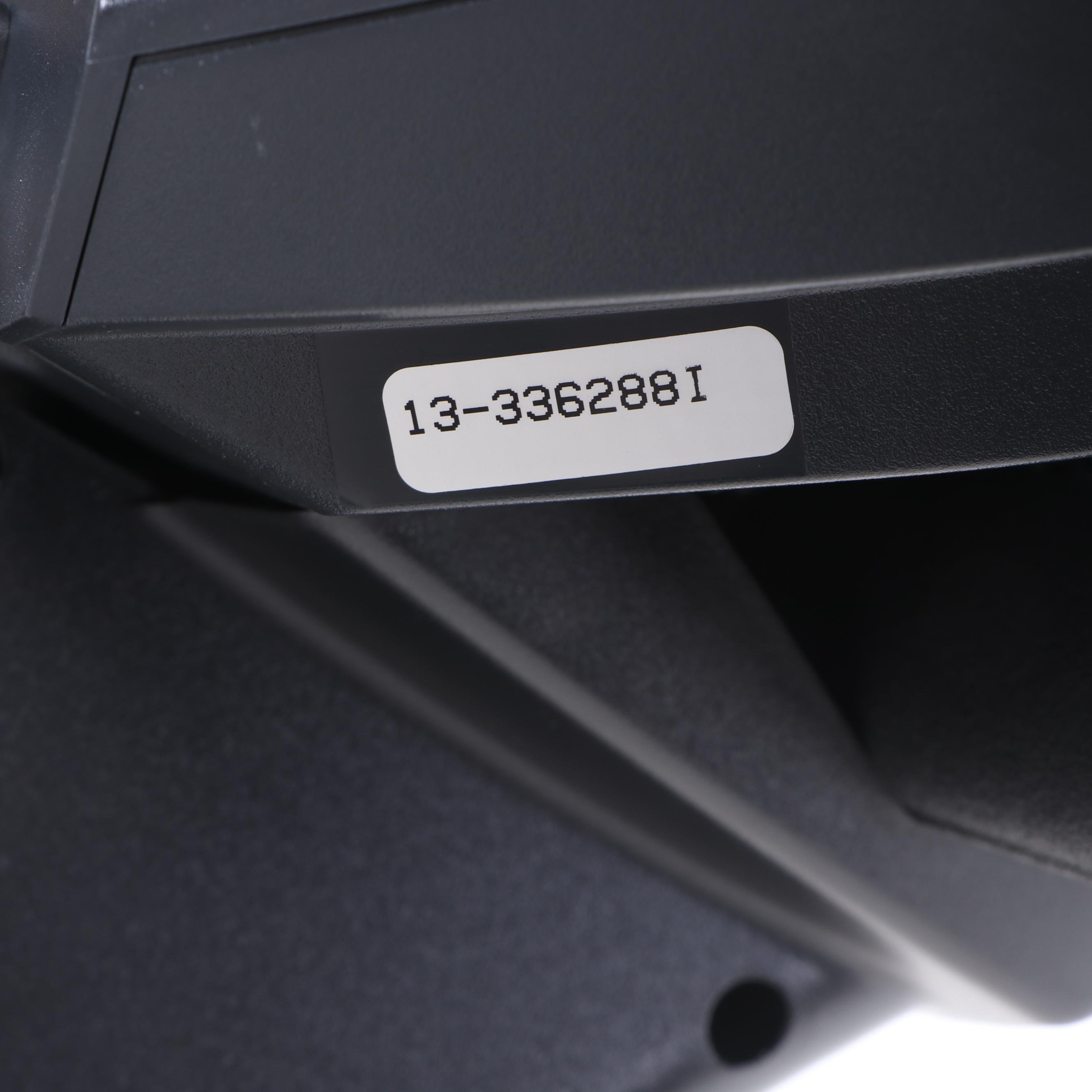 True Fitness LC900 Upright Bike