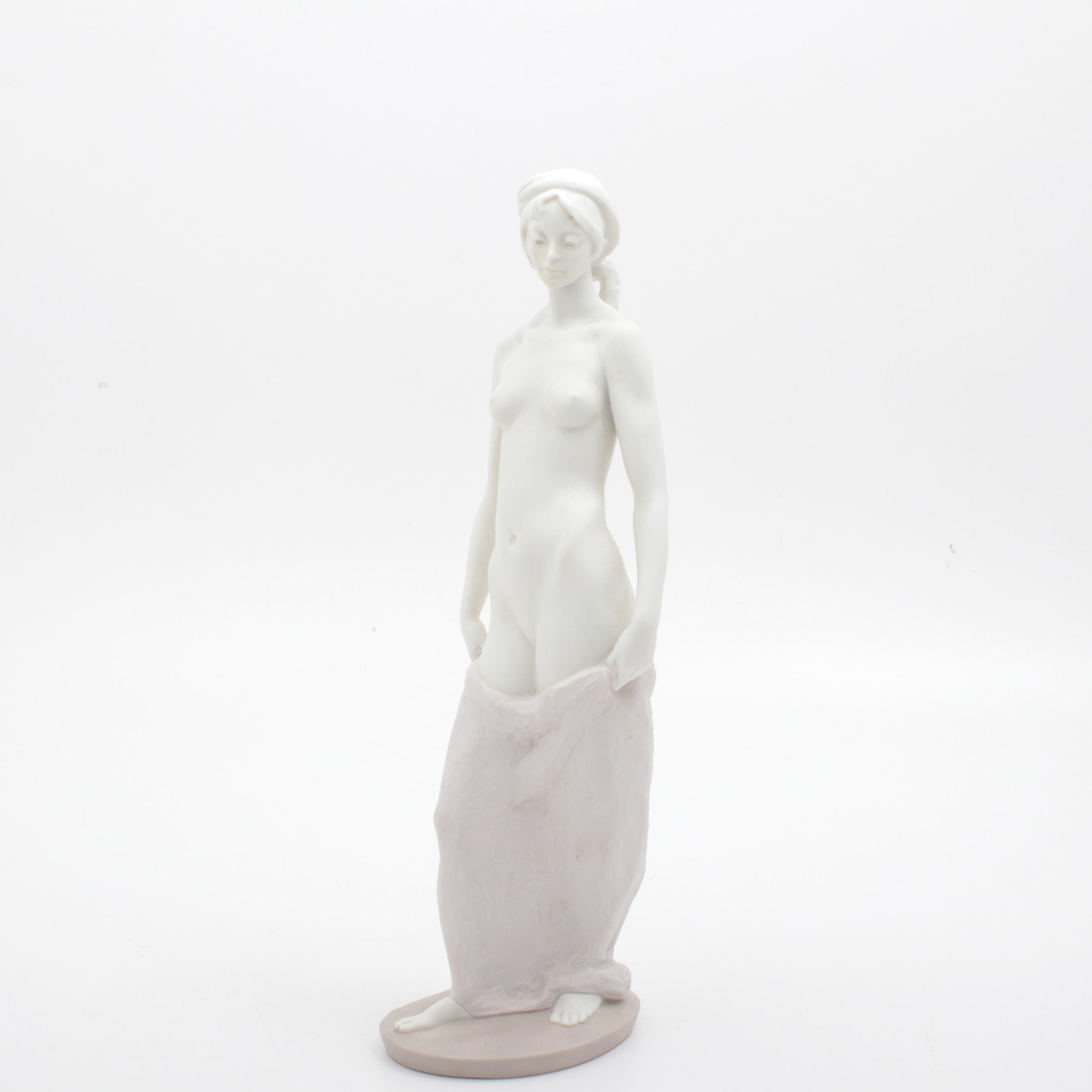 Lladro Fulgencio Garcia Nude Woman Sculpture
