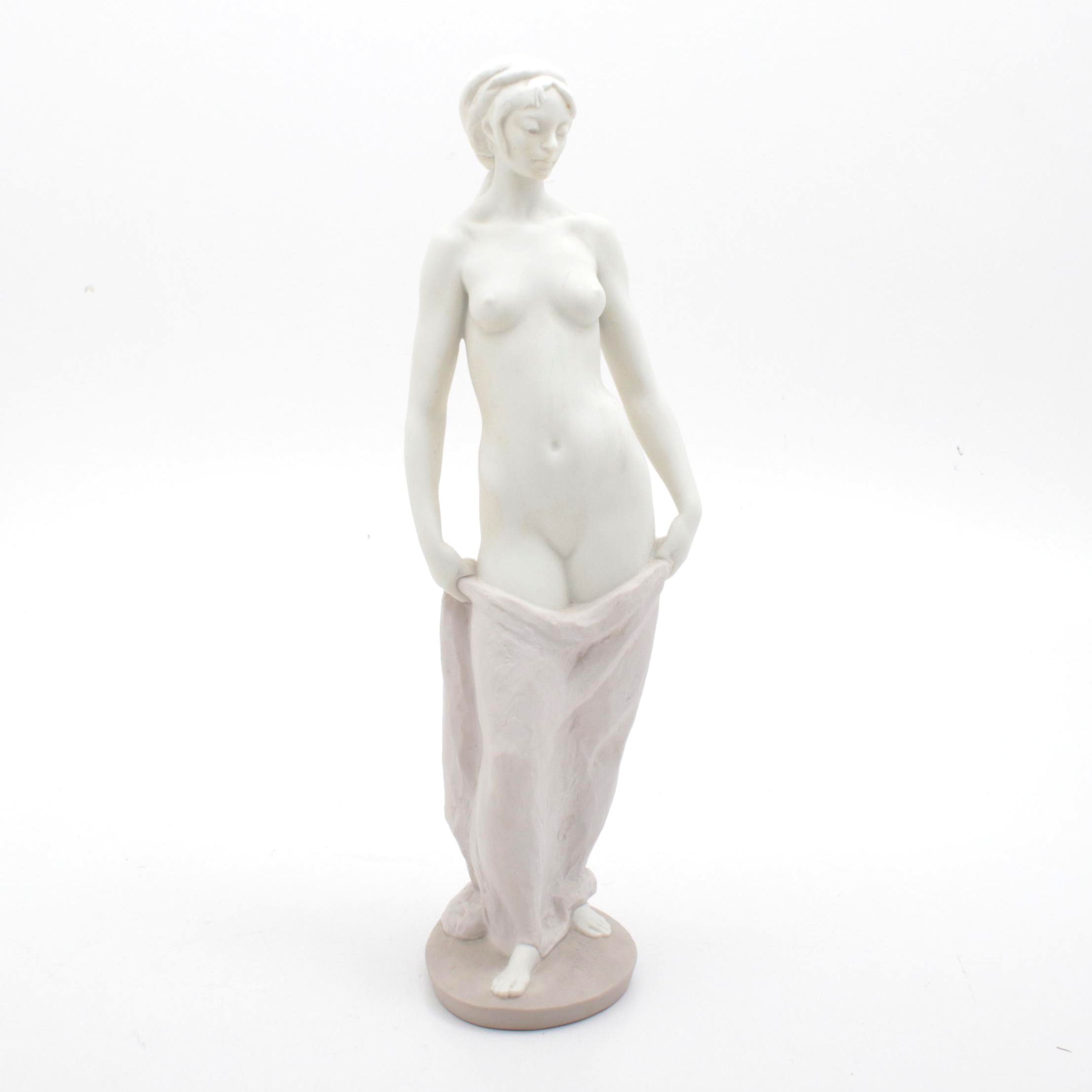Lladro Fulgencio Garcia Nude Woman Sculpture