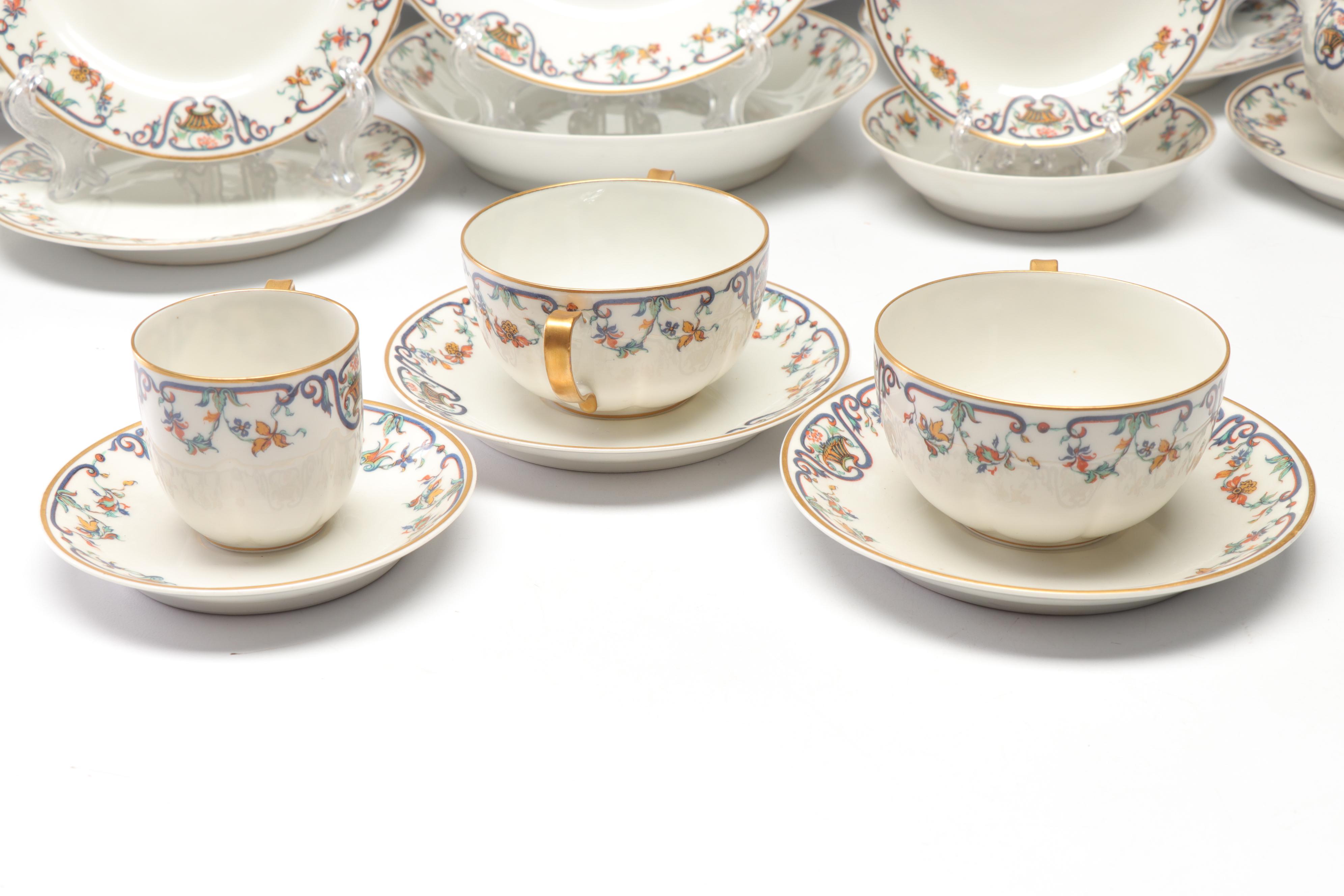Haviland & Co. Limoges Porcelain Dinnerware