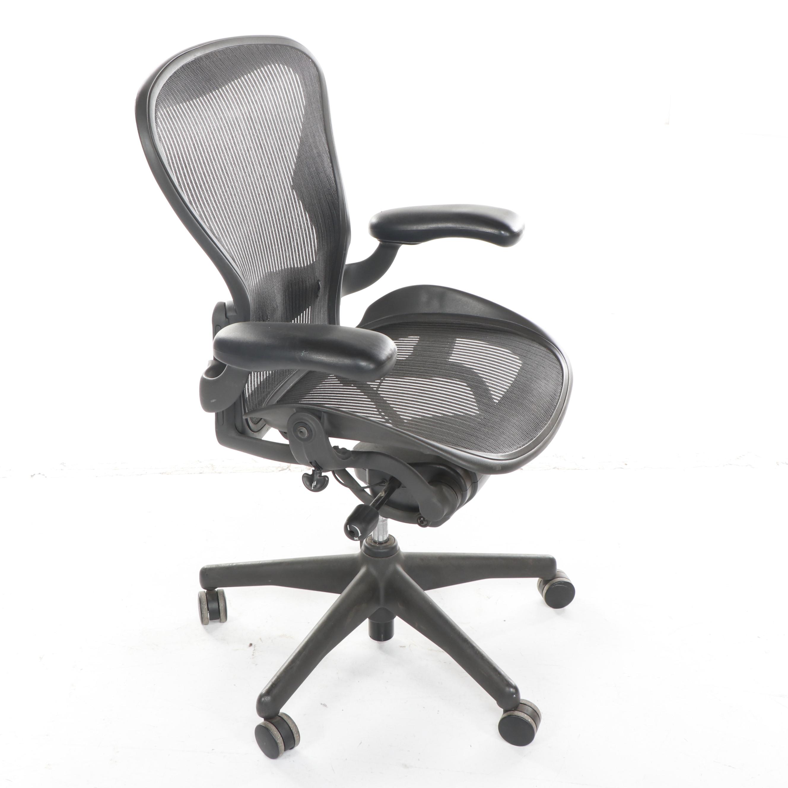 Herman Miller "Aeron" Adjustable Black Office Desk Chair, 1998