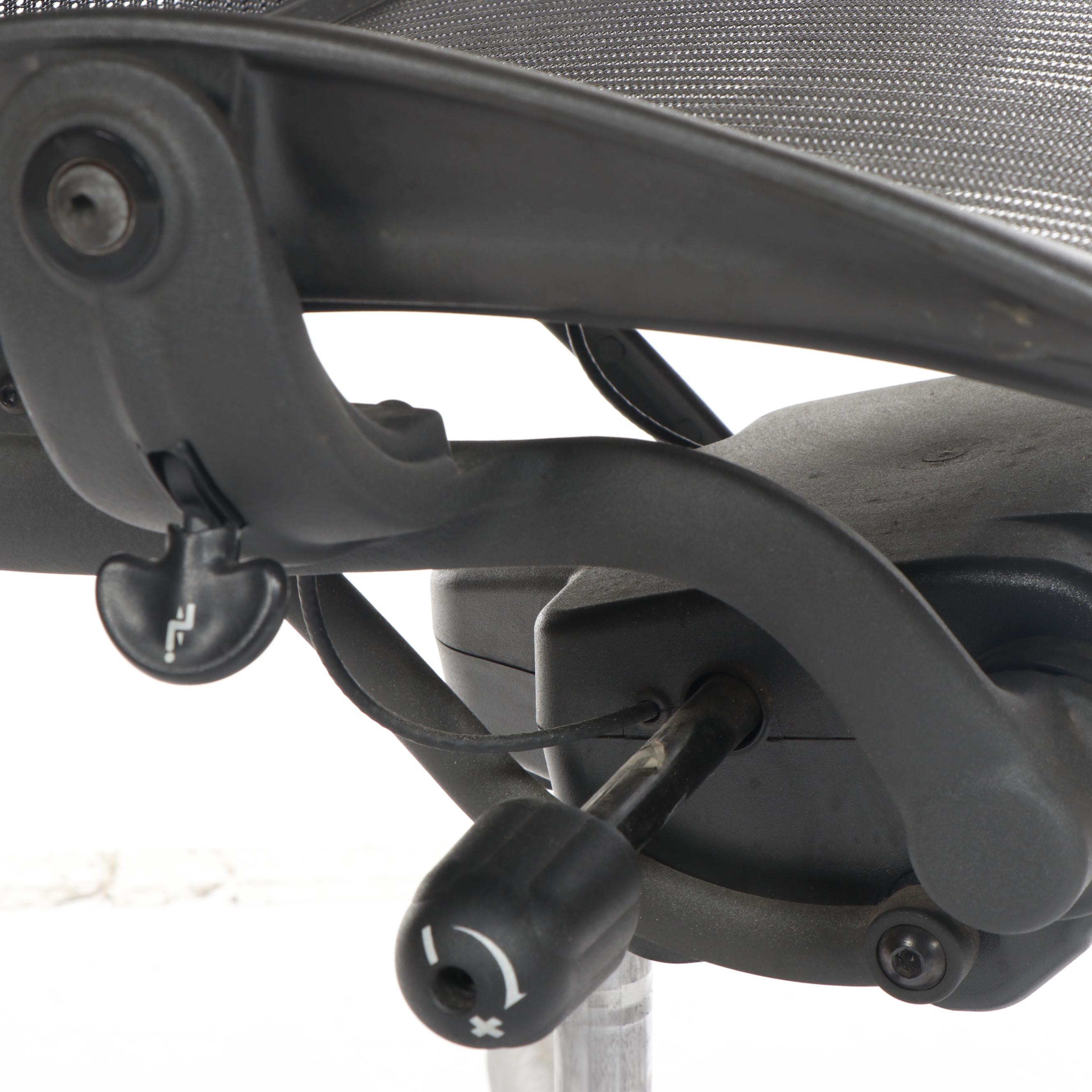 Herman Miller "Aeron" Adjustable Black Office Desk Chair, 1998