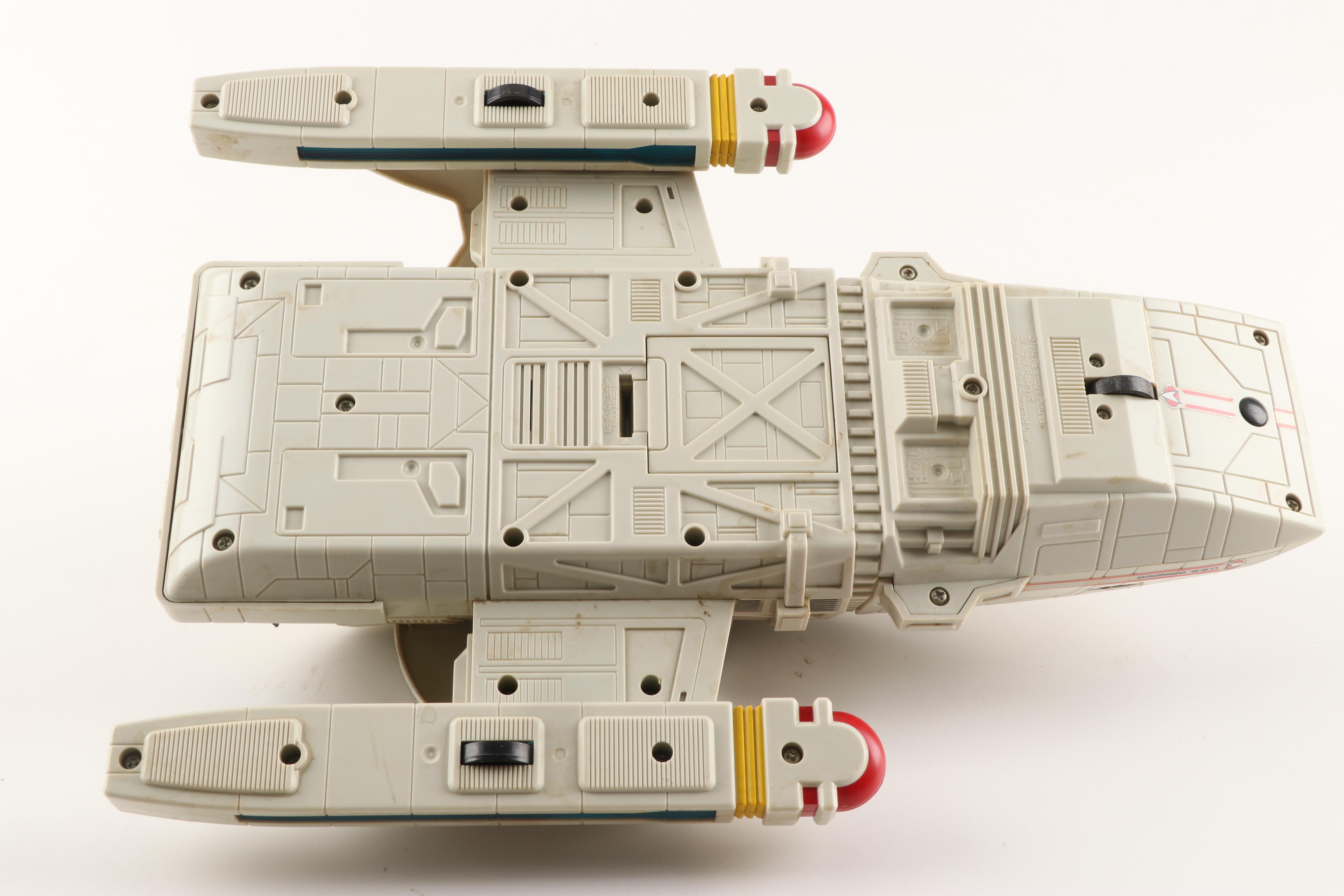 "Star Trek: Deep Space Nine" U.S.S. Orinico Runabout Model with Micro Machines