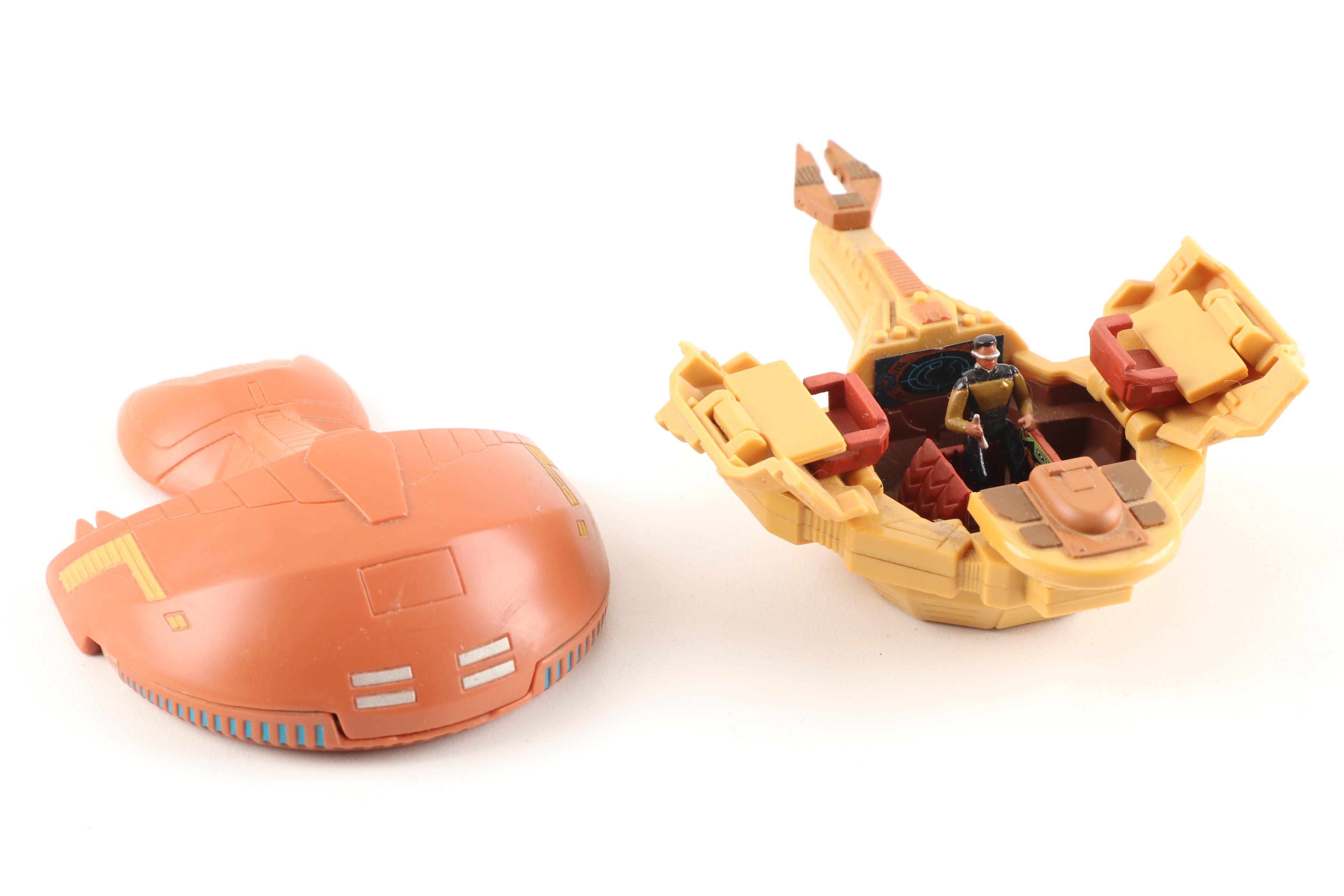 "Star Trek: Deep Space Nine" U.S.S. Orinico Runabout Model with Micro Machines