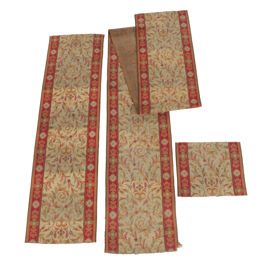 Power-Loomed Wilton Weave Wool Floral Carpet Runner Remnants