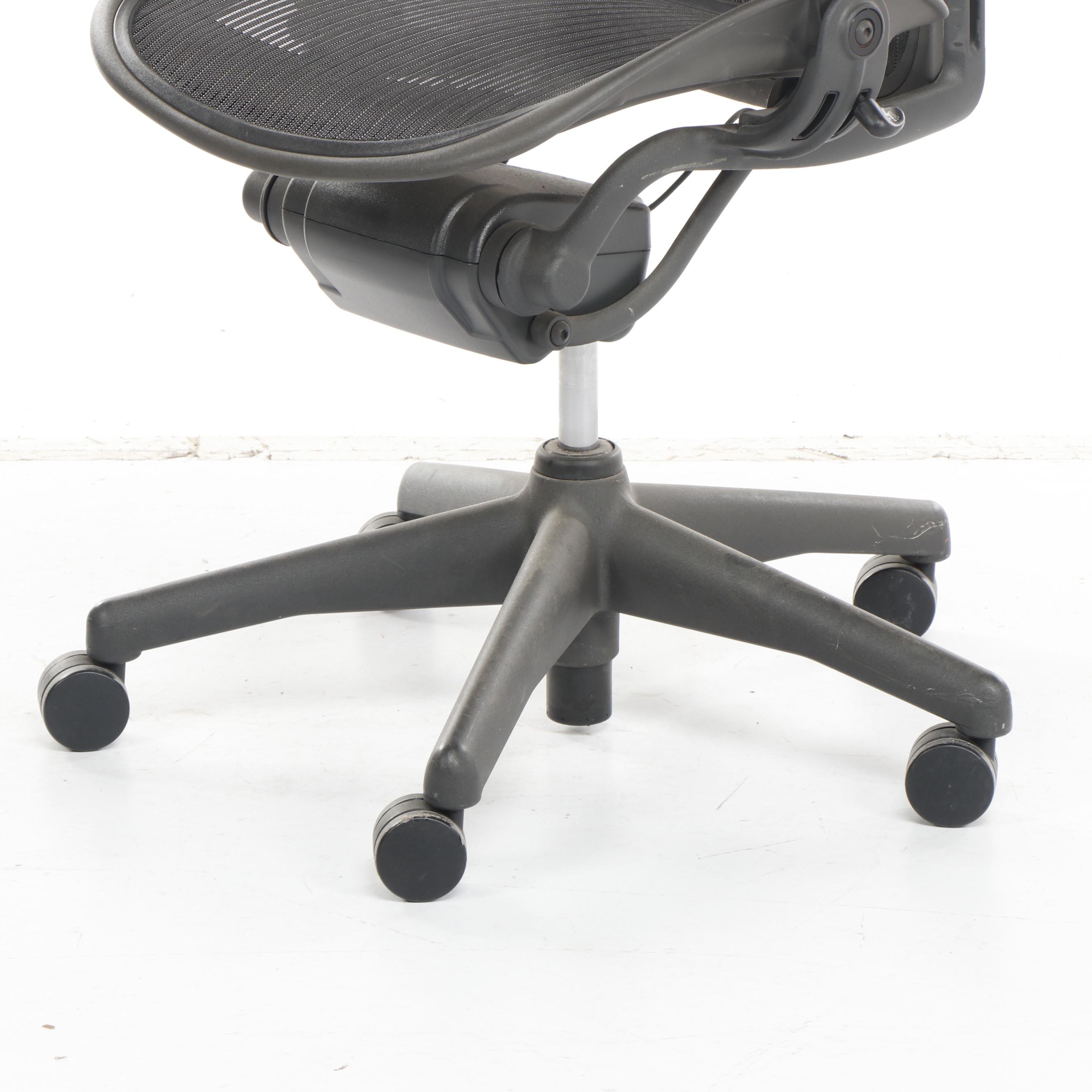 Herman Miller "Aeron" Adjustable Black Office Desk Chair, 2000