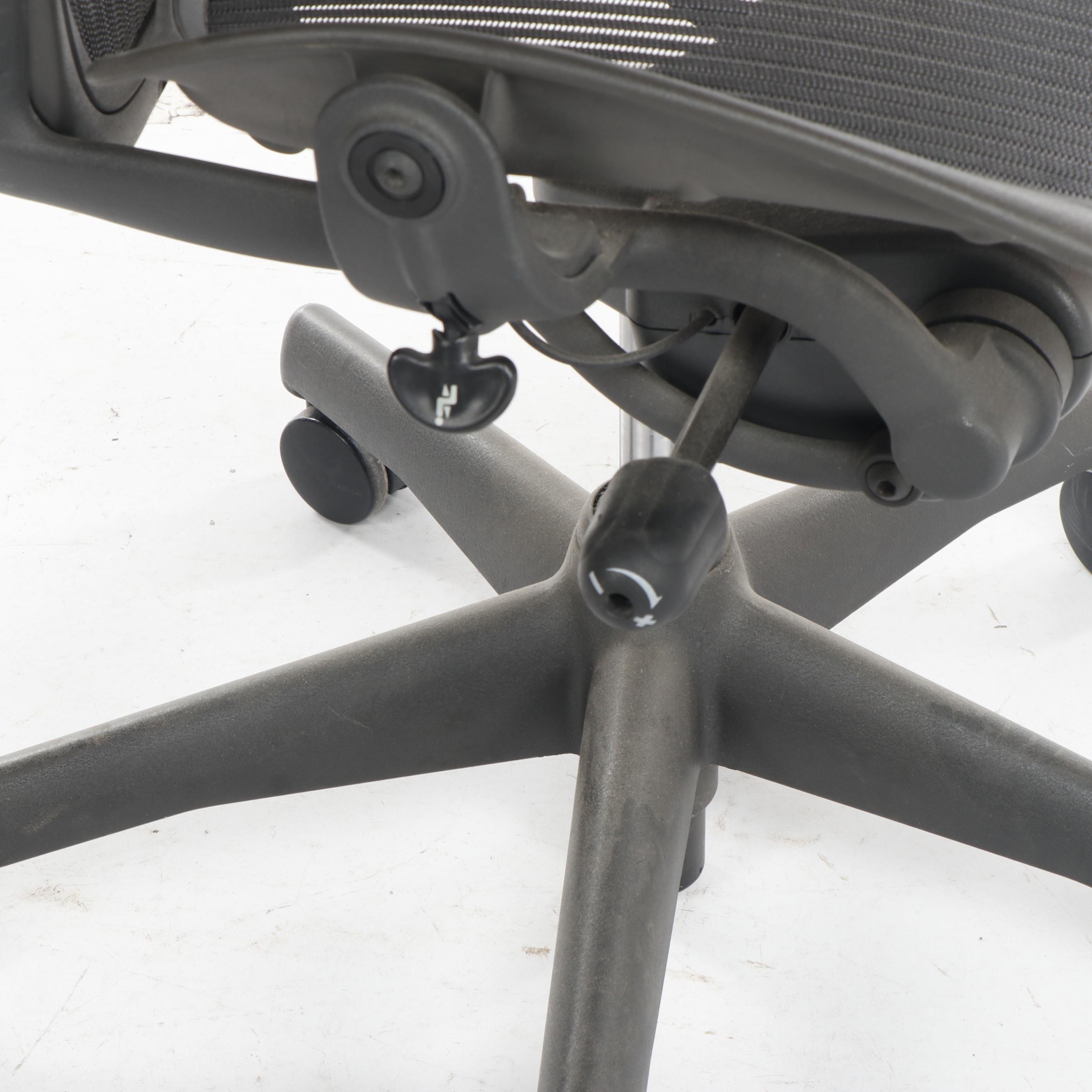 Herman Miller "Aeron" Adjustable Black Office Desk Chair, 2000