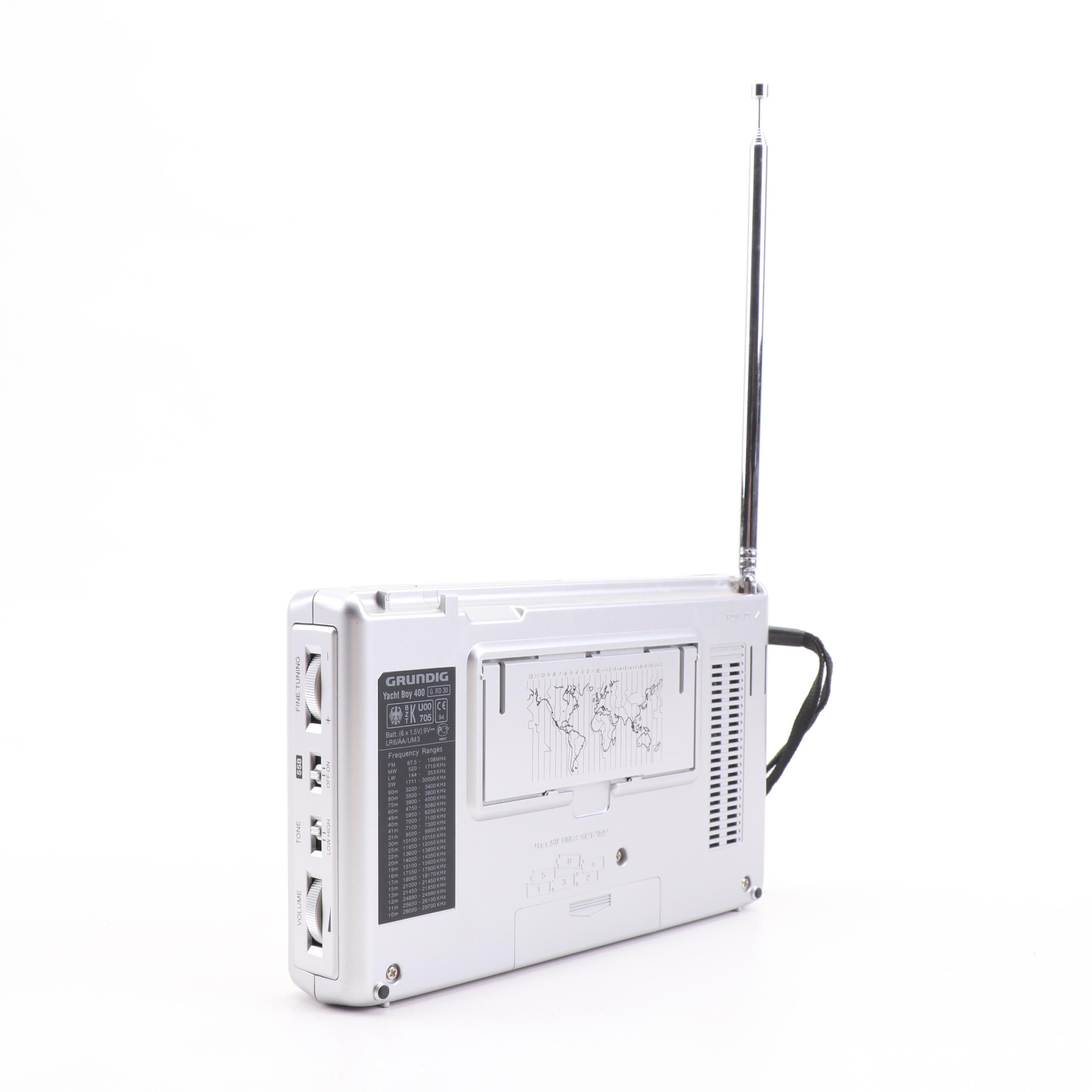 Grundig YB400PE "Yacht Boy" World Receiver Shortwave Radio