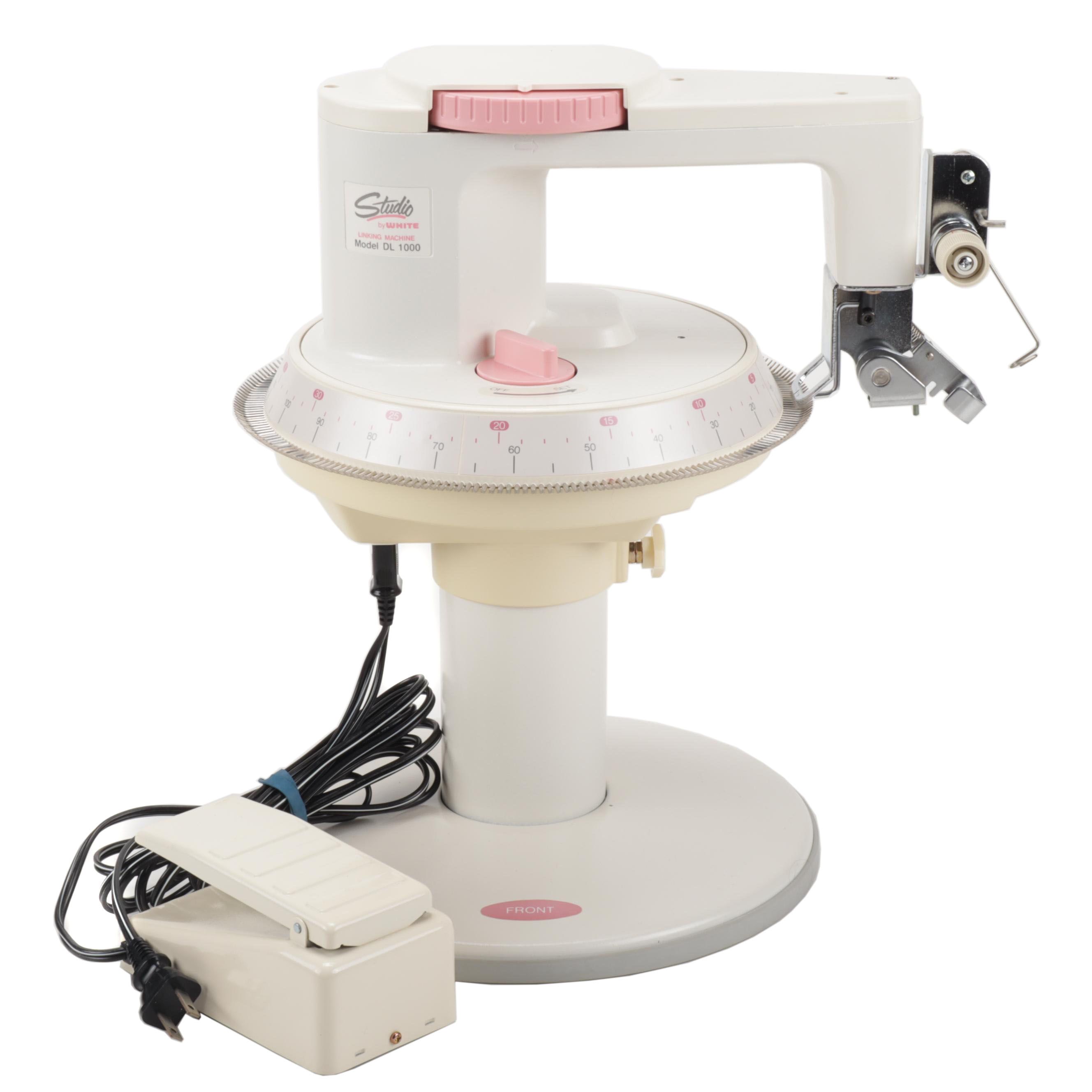 Studio DL1000 Electric Linker Knitting Machine