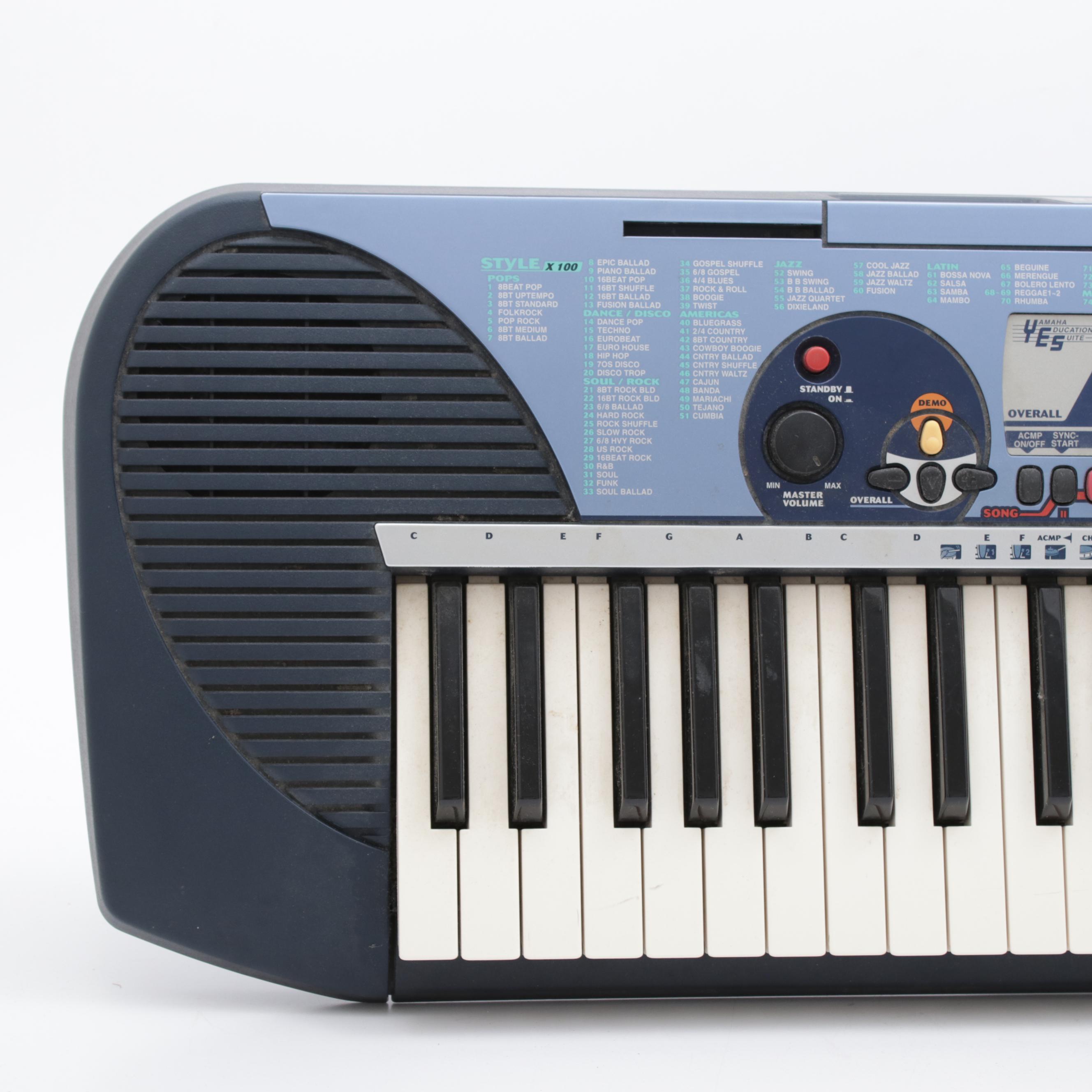 Yamaha Portatone Electronic Keyboard