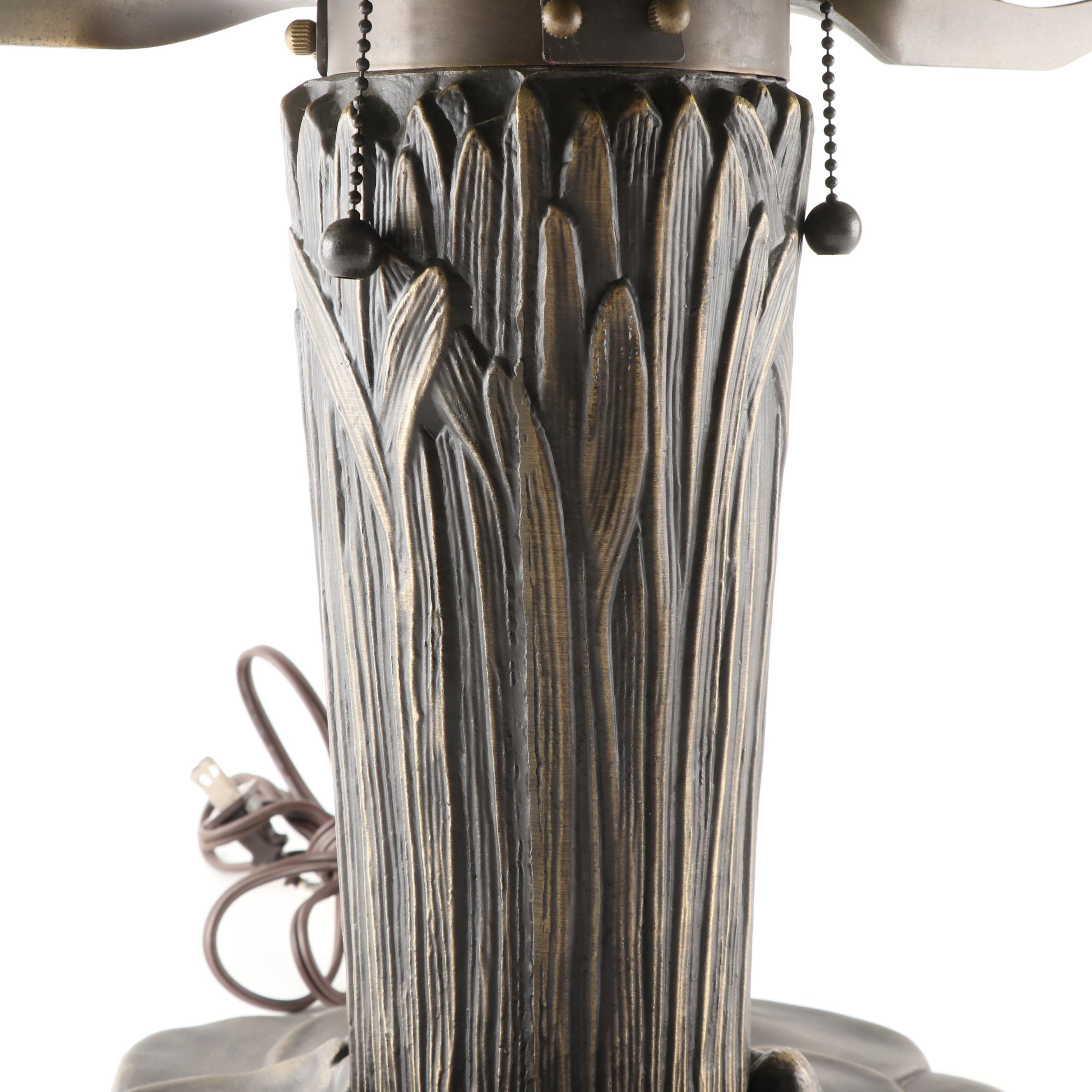 Lotus Design Slag Glass Table Lamp, Contemporary