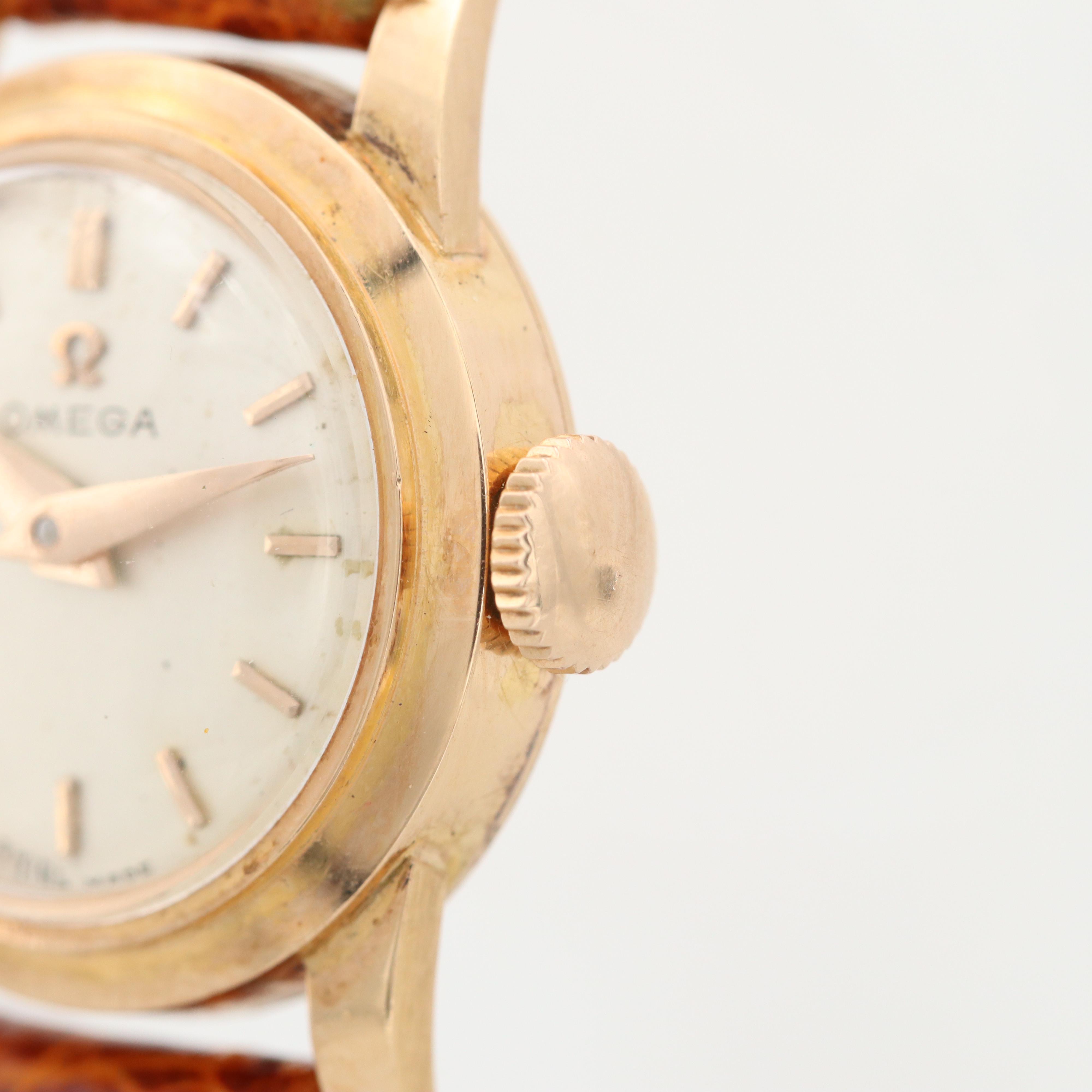 Vintage Omega Tresor 18K Gold Stem Wind Watch