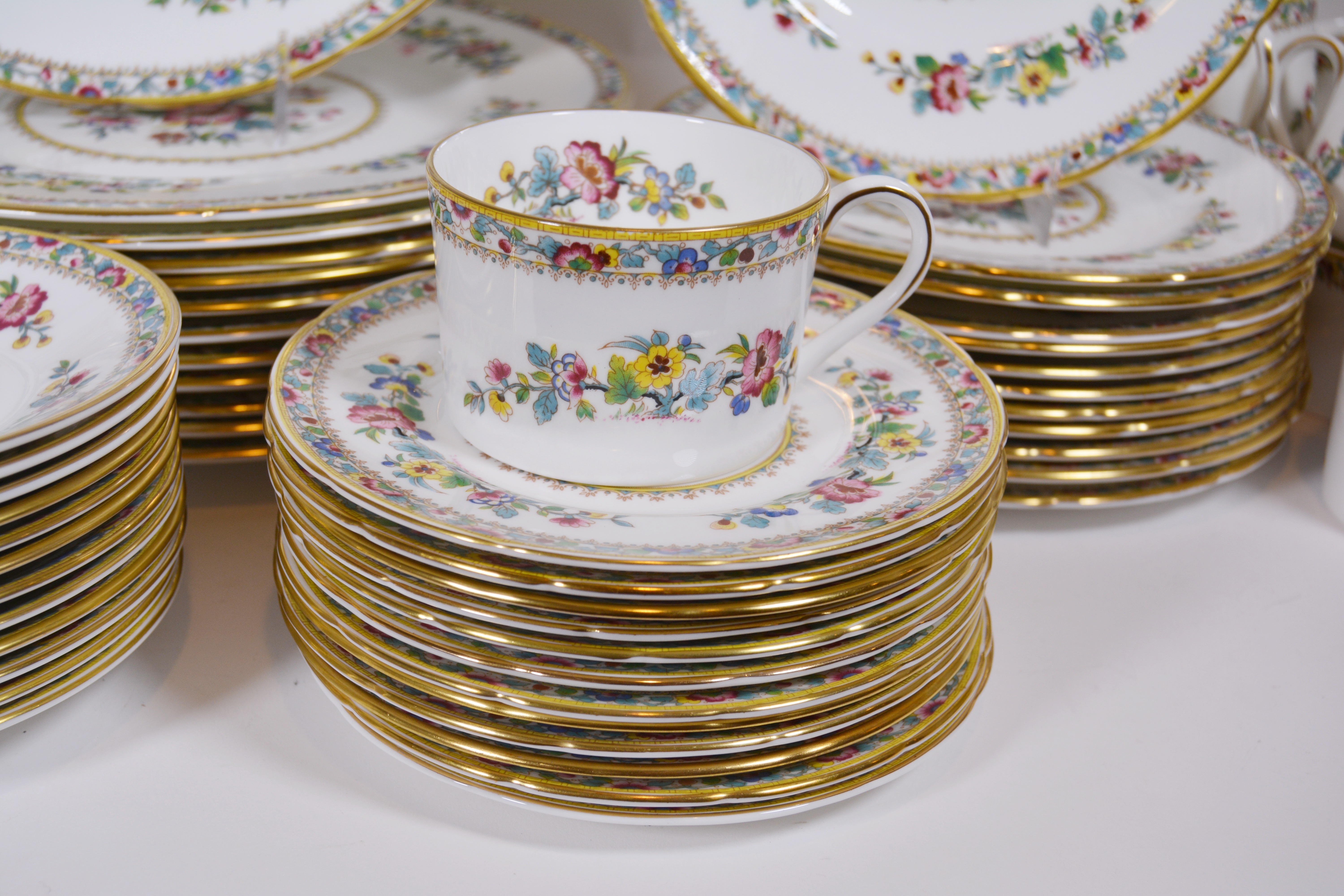 Coalport "Ming Rose" China Dinnerware for Twelve, 1970 - 1993