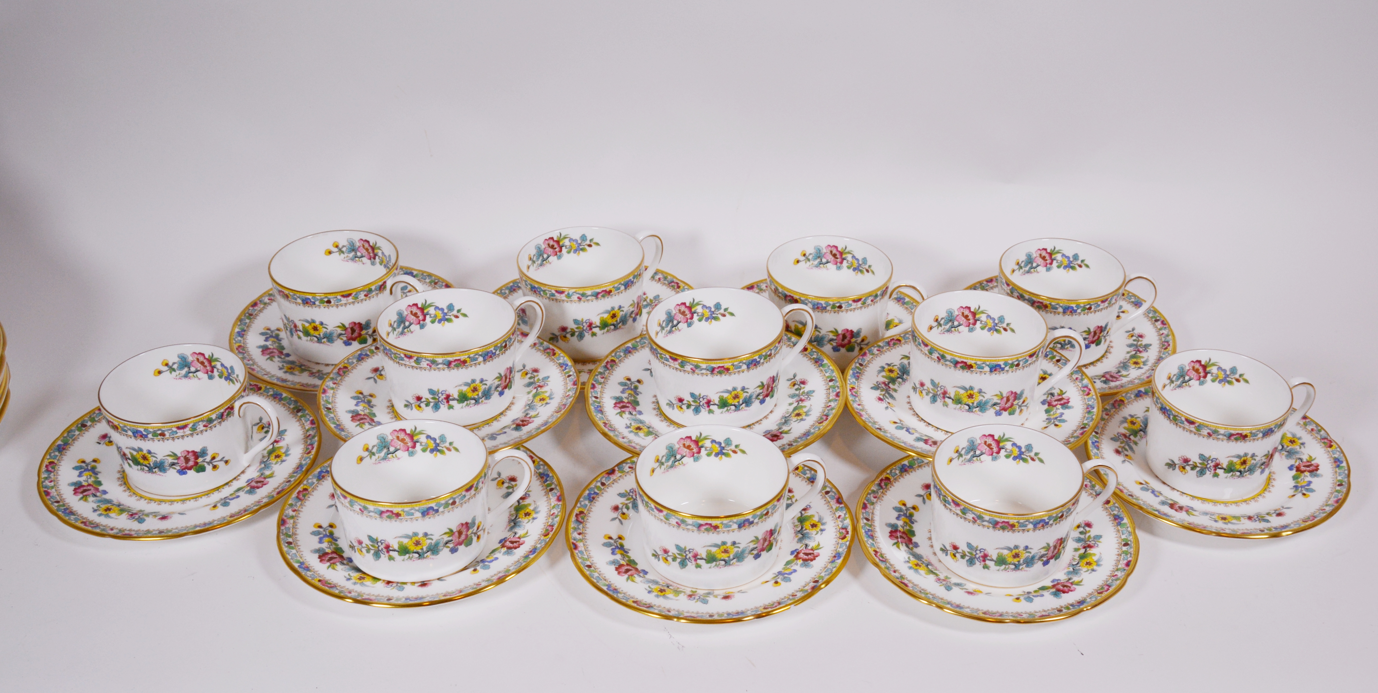 Coalport "Ming Rose" China Dinnerware for Twelve, 1970 - 1993