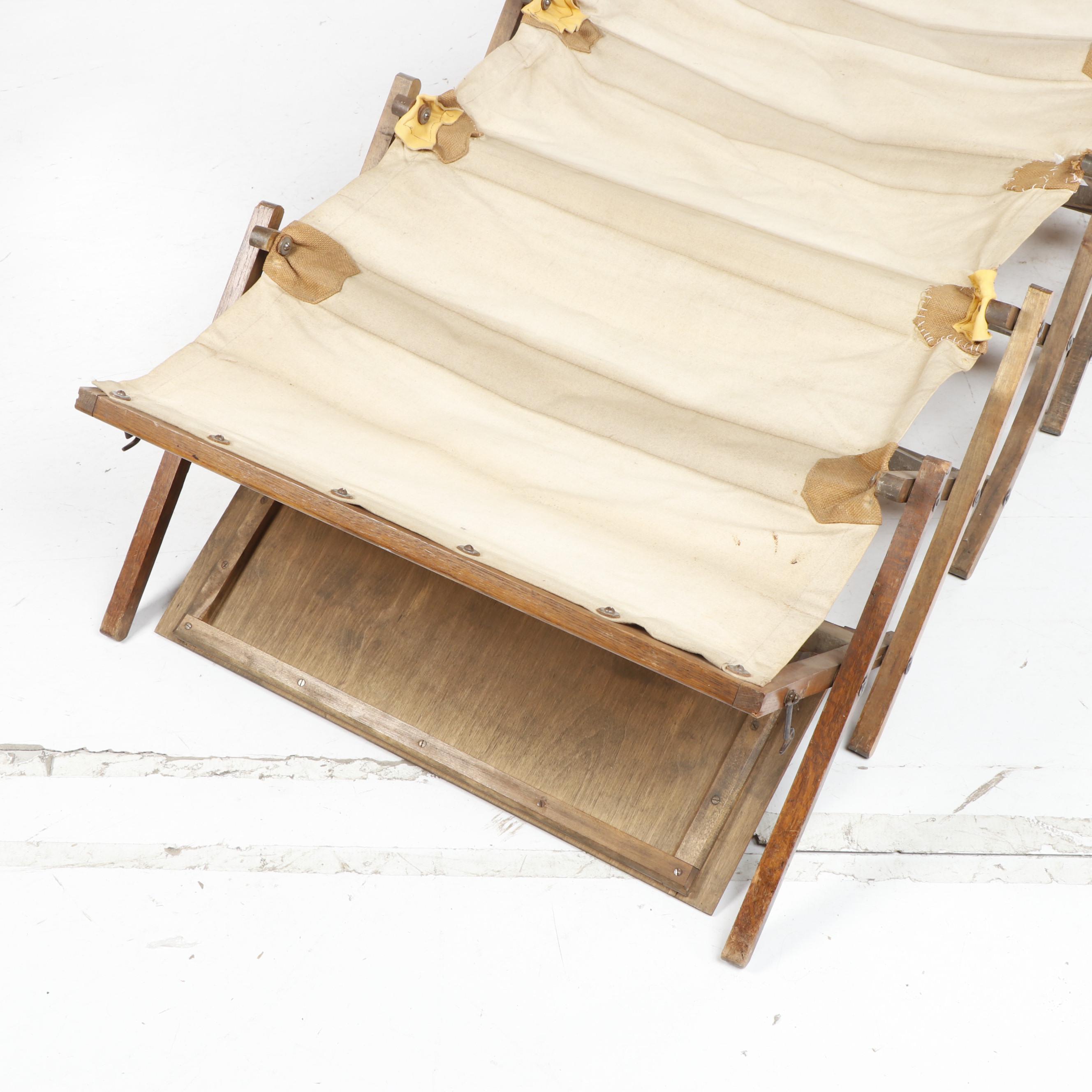 W&S "Cabinetta" WWI British Collapsible Oak and Canvas Army Cot, Circa 1915