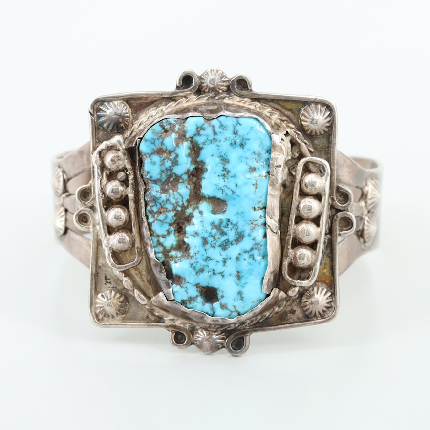 Vintage Southwestern Style Sterling Silver Turquoise Cuff Bracelet