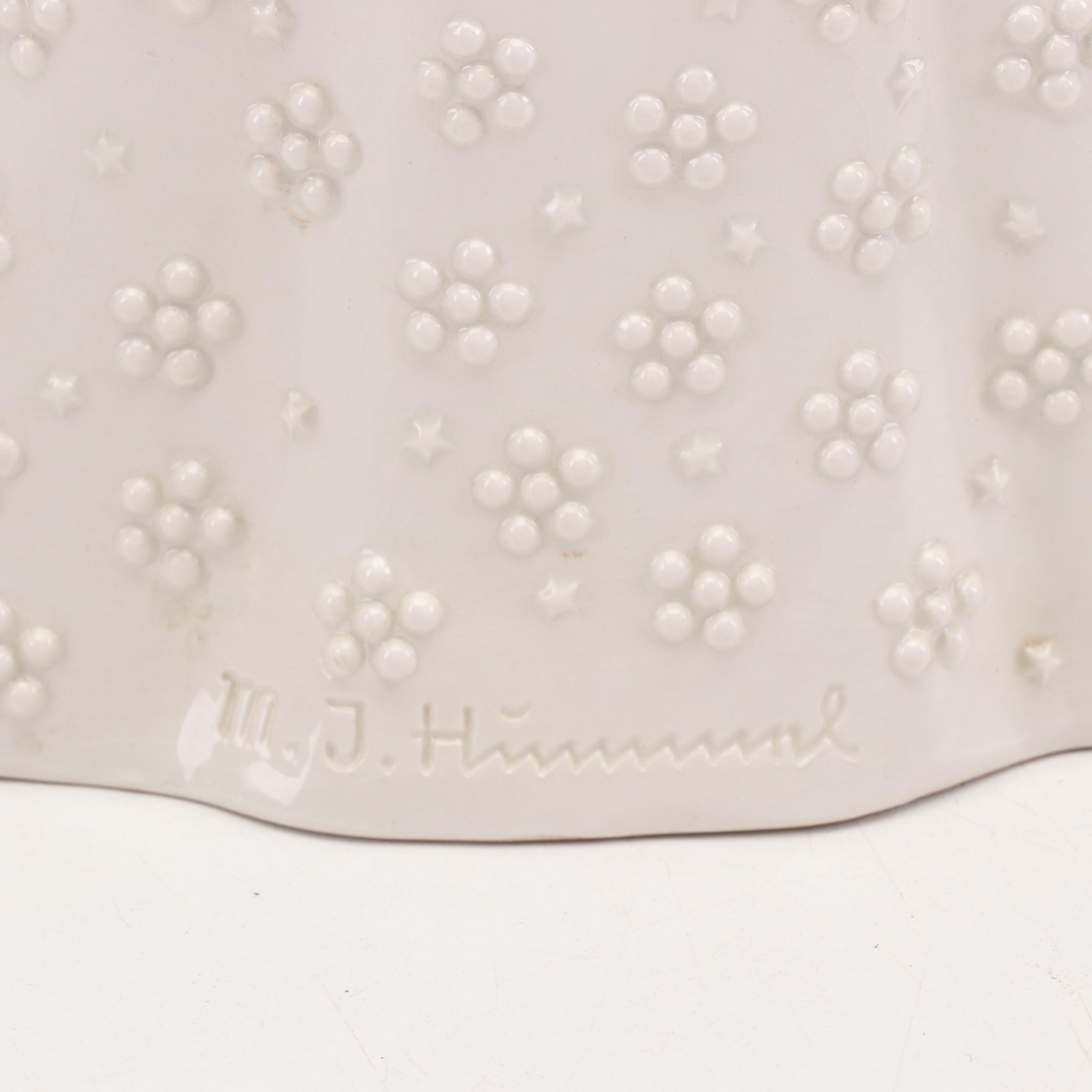 Goebel Hummel "Flower Madonna and Child" Porcelain Figurine