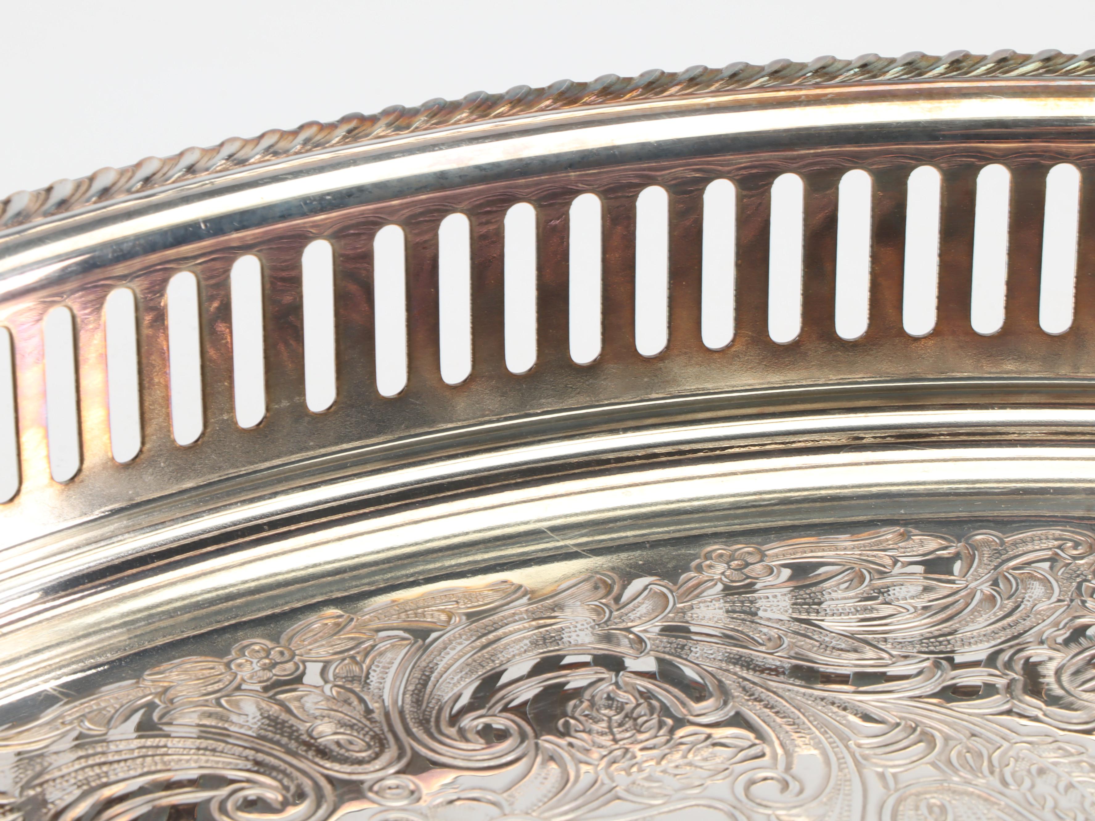 Wm Rogers, Wallace and Other Silver Plate Serveware