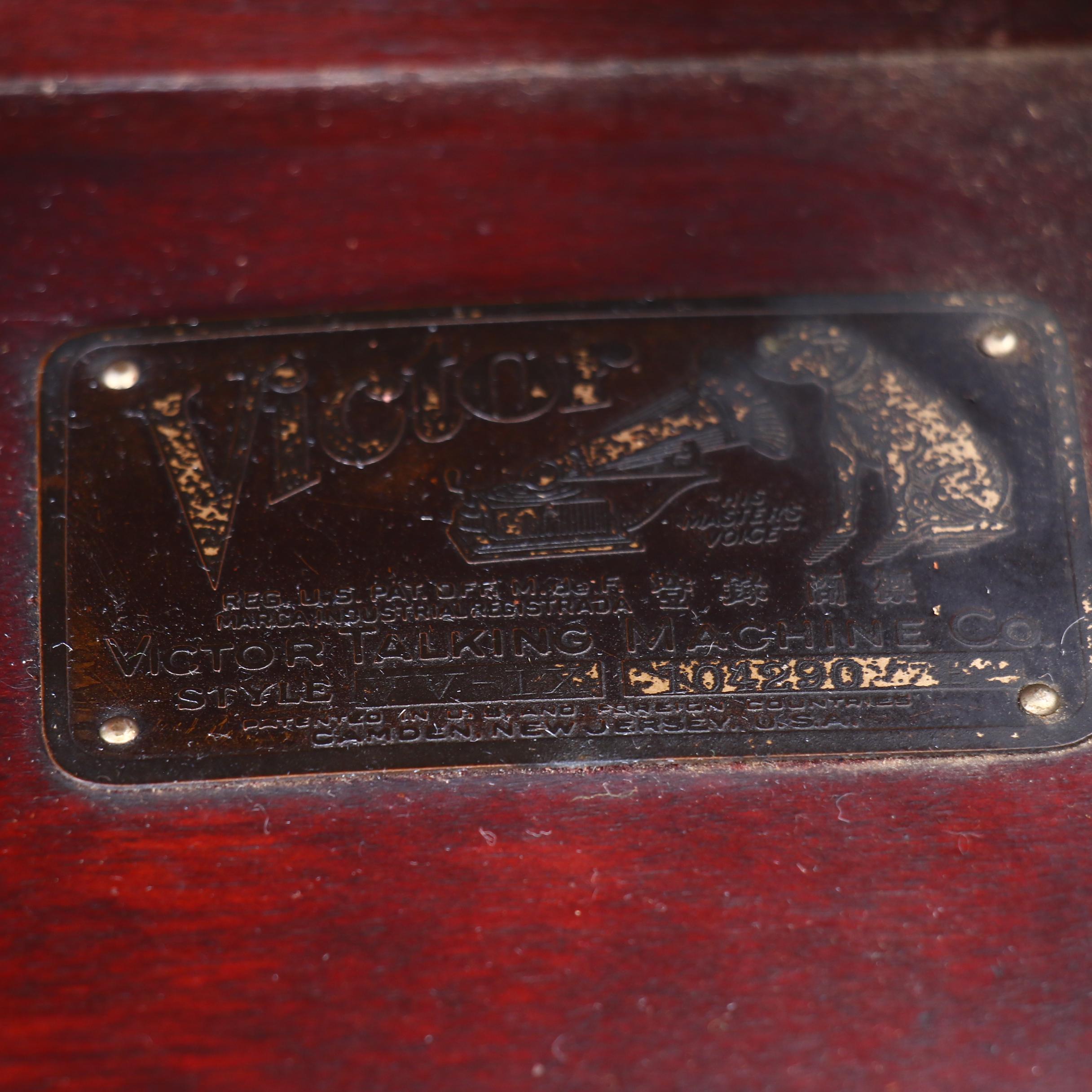 Victrola Victor Talking Machine Co. Phonograph Player, Circa 1910s