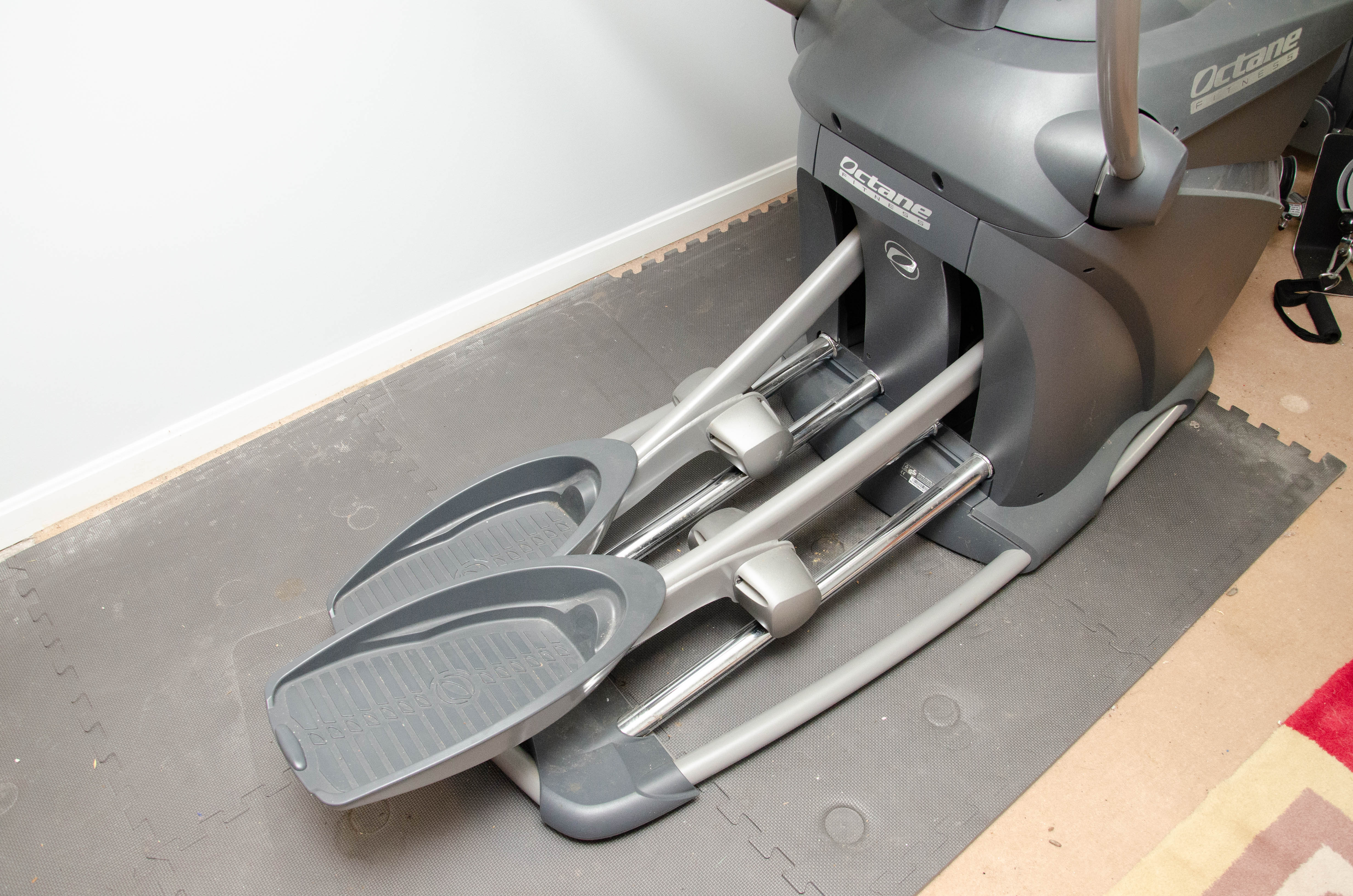 Octane Fitness "Q37" Elliptical Machine