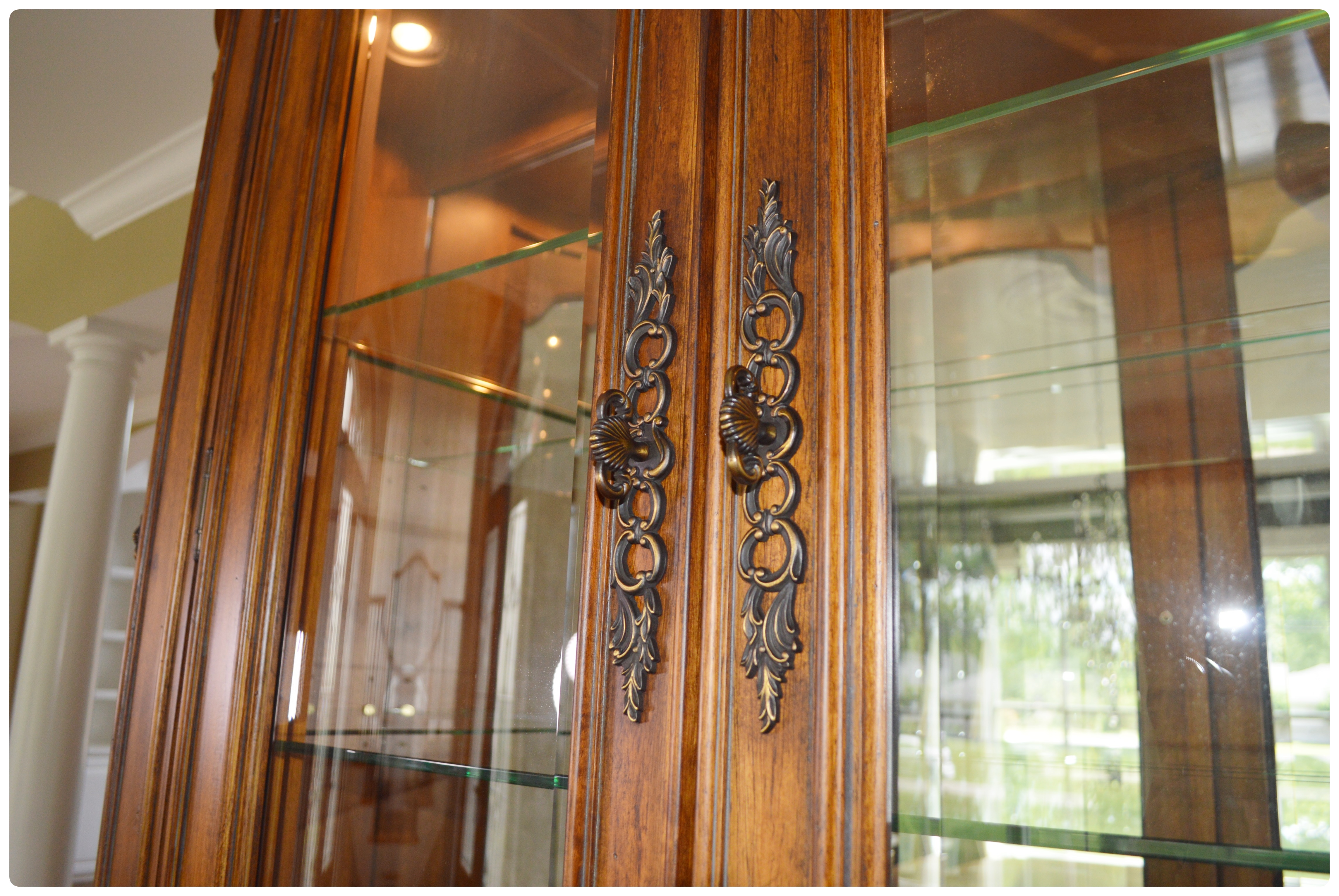 Drexel Heritage "Talavera Tuscan" Illuminated China Cabinet, Contemporary