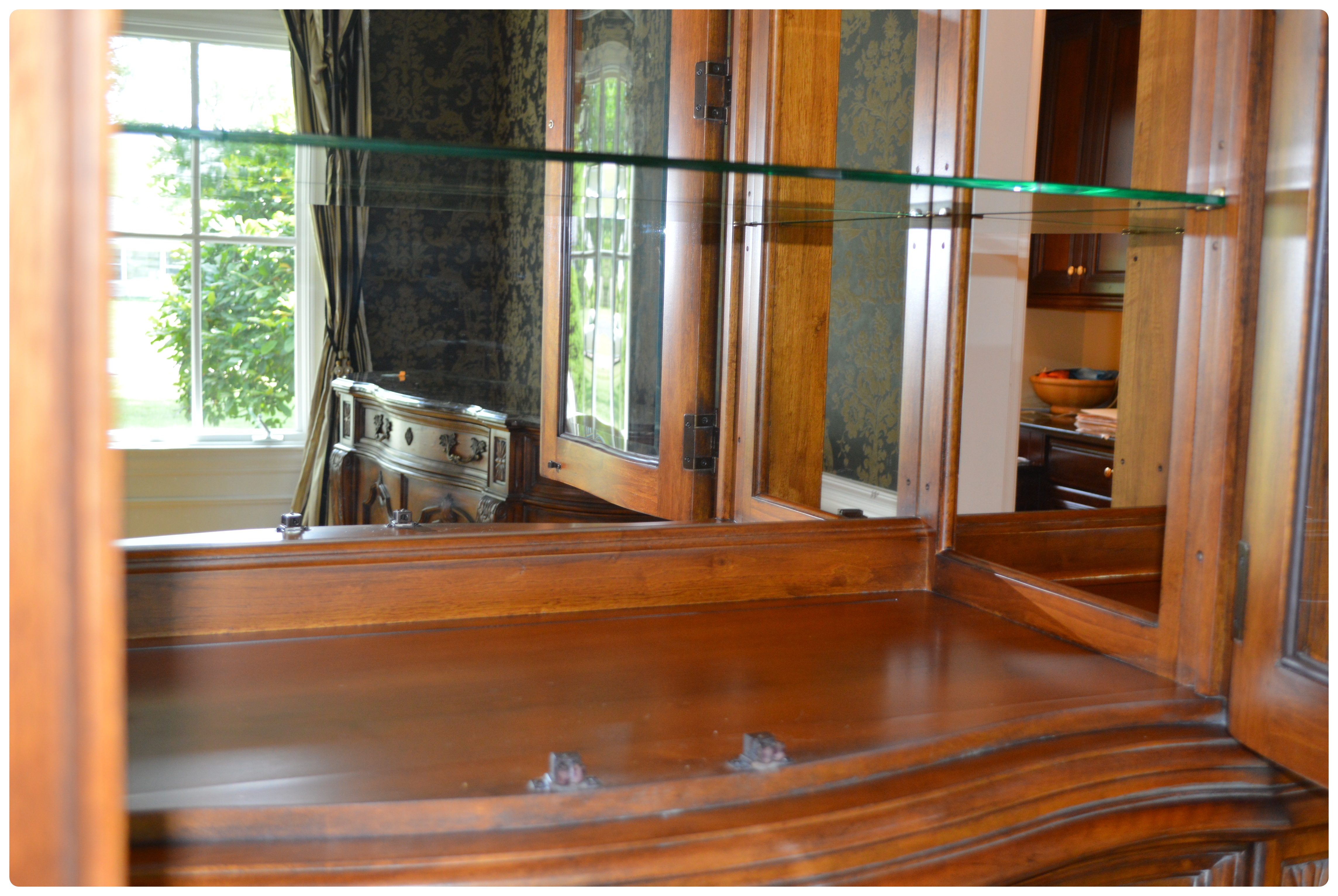 Drexel Heritage "Talavera Tuscan" Illuminated China Cabinet, Contemporary