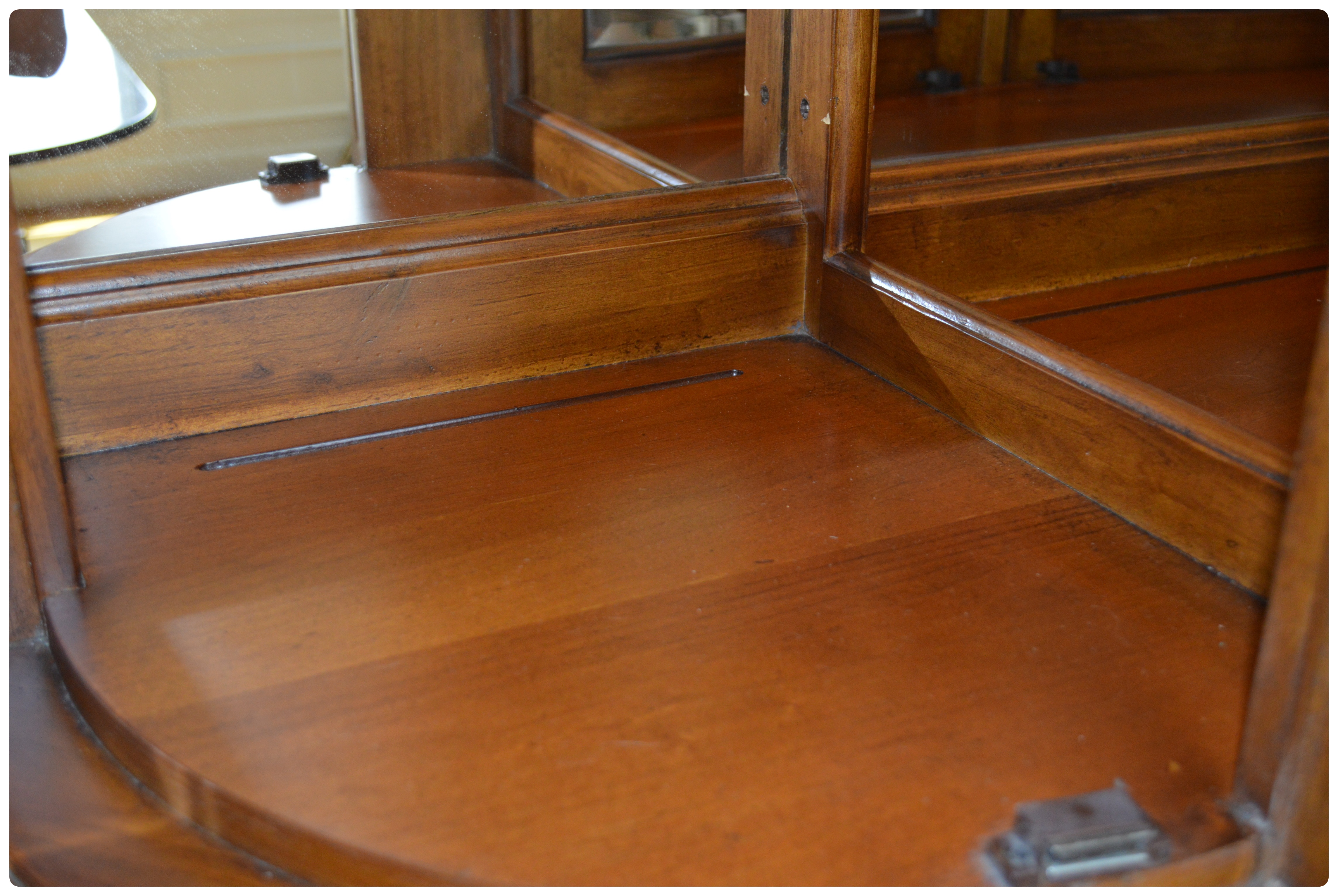 Drexel Heritage "Talavera Tuscan" Illuminated China Cabinet, Contemporary