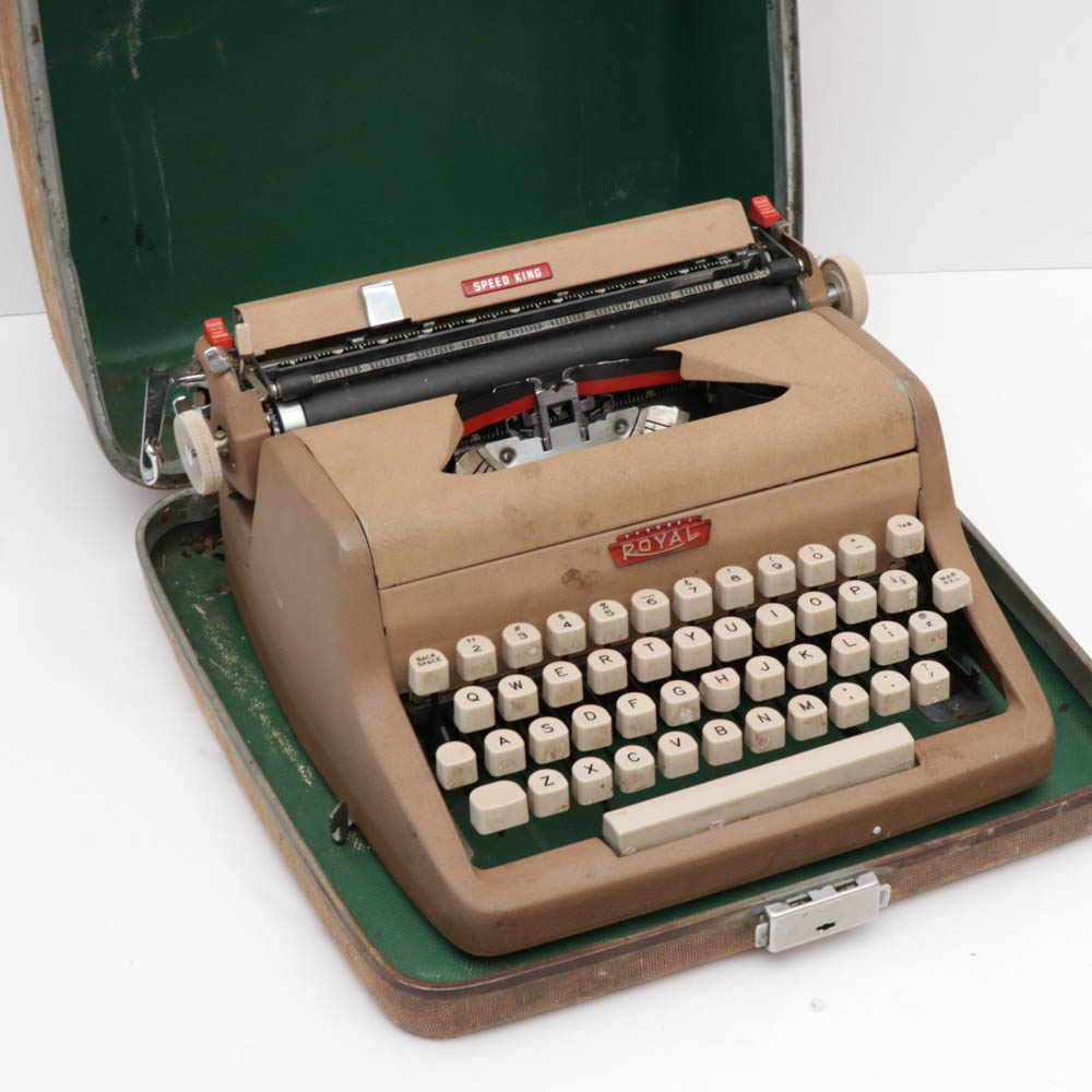 Royal "Speed King" Portable Typewriter