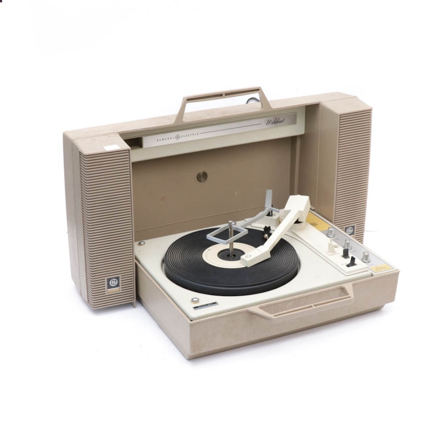 General Electric "Wildcat" Portable Stereo Record Player