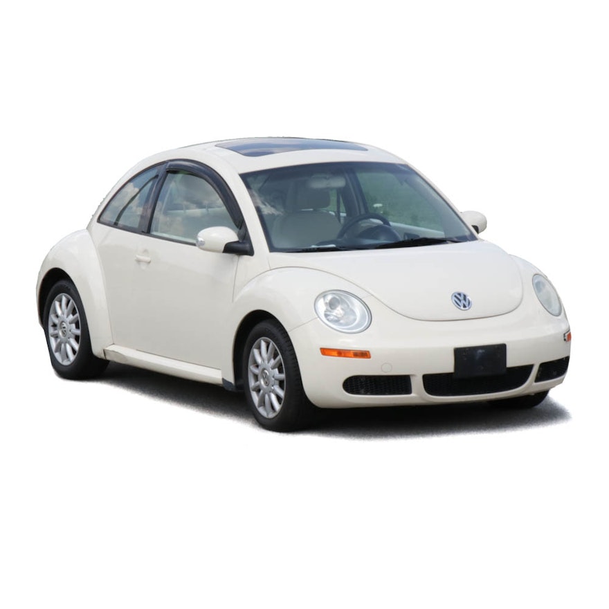 2006 Volkswagen New Beetle 2.5L in Harvest Moon Beige