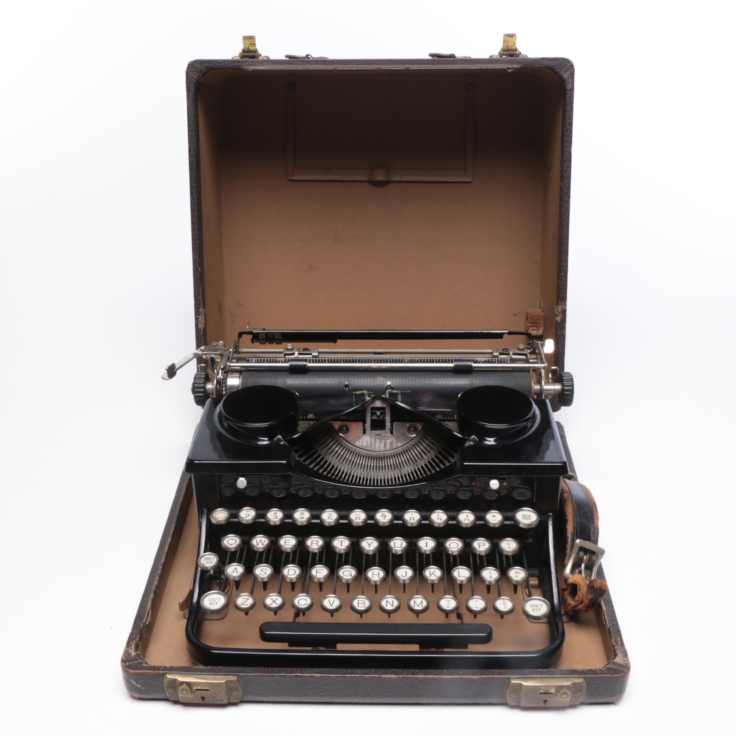 Royal Portable Typewriter in Case, circa 1930