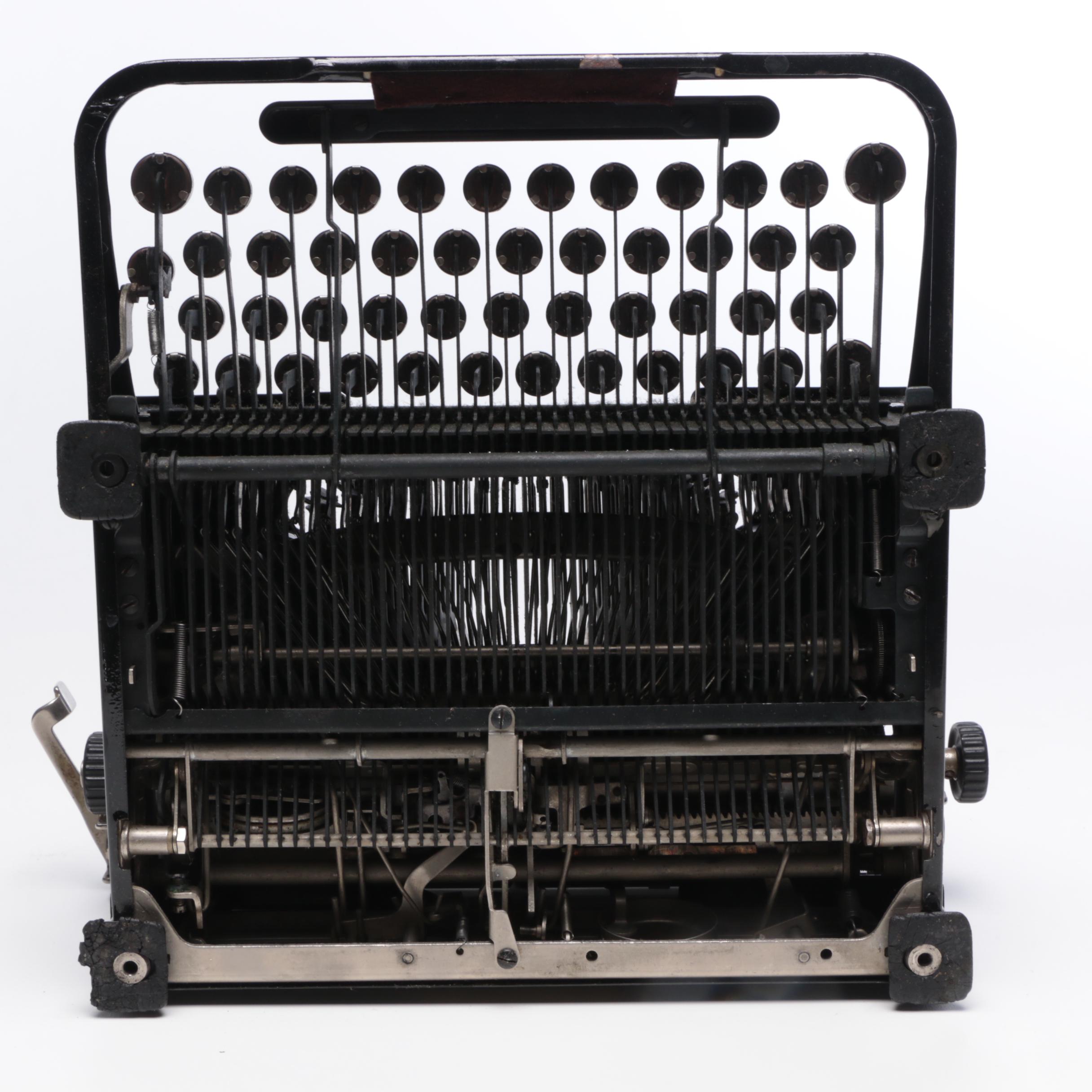 Royal Portable Typewriter in Case, circa 1930