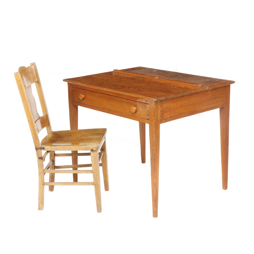 American Yellow Pine Writing Desk and Chair, Early to Mid 20th Century