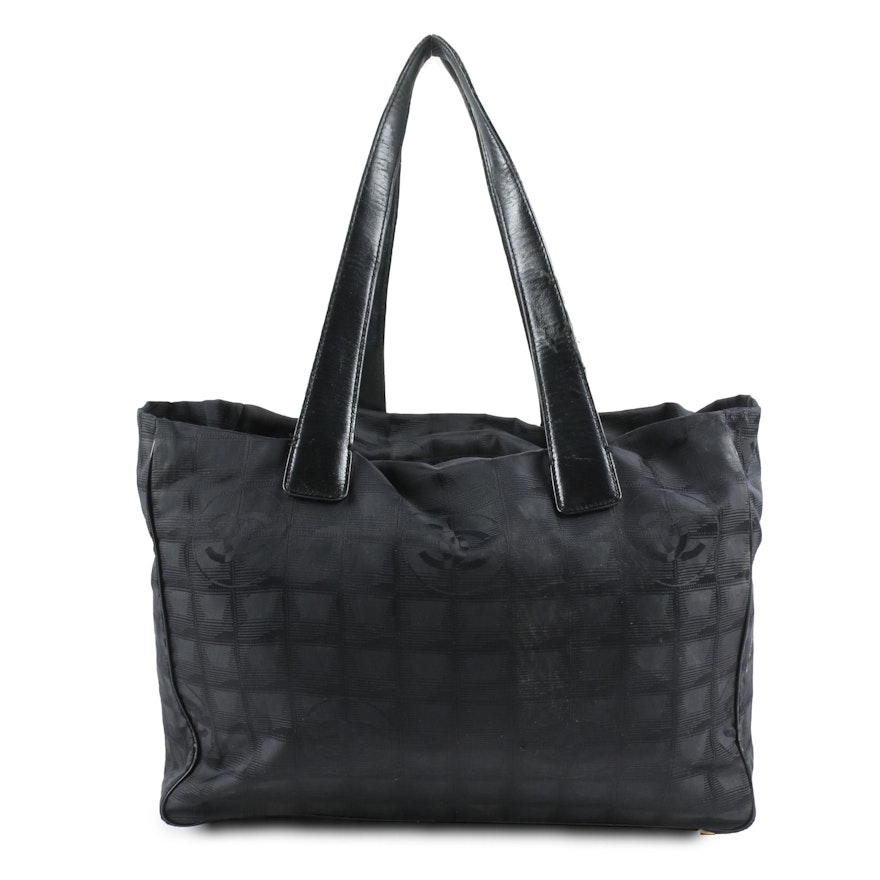 Chanel Travel Tote in CC Woven Black Nylon and Leather