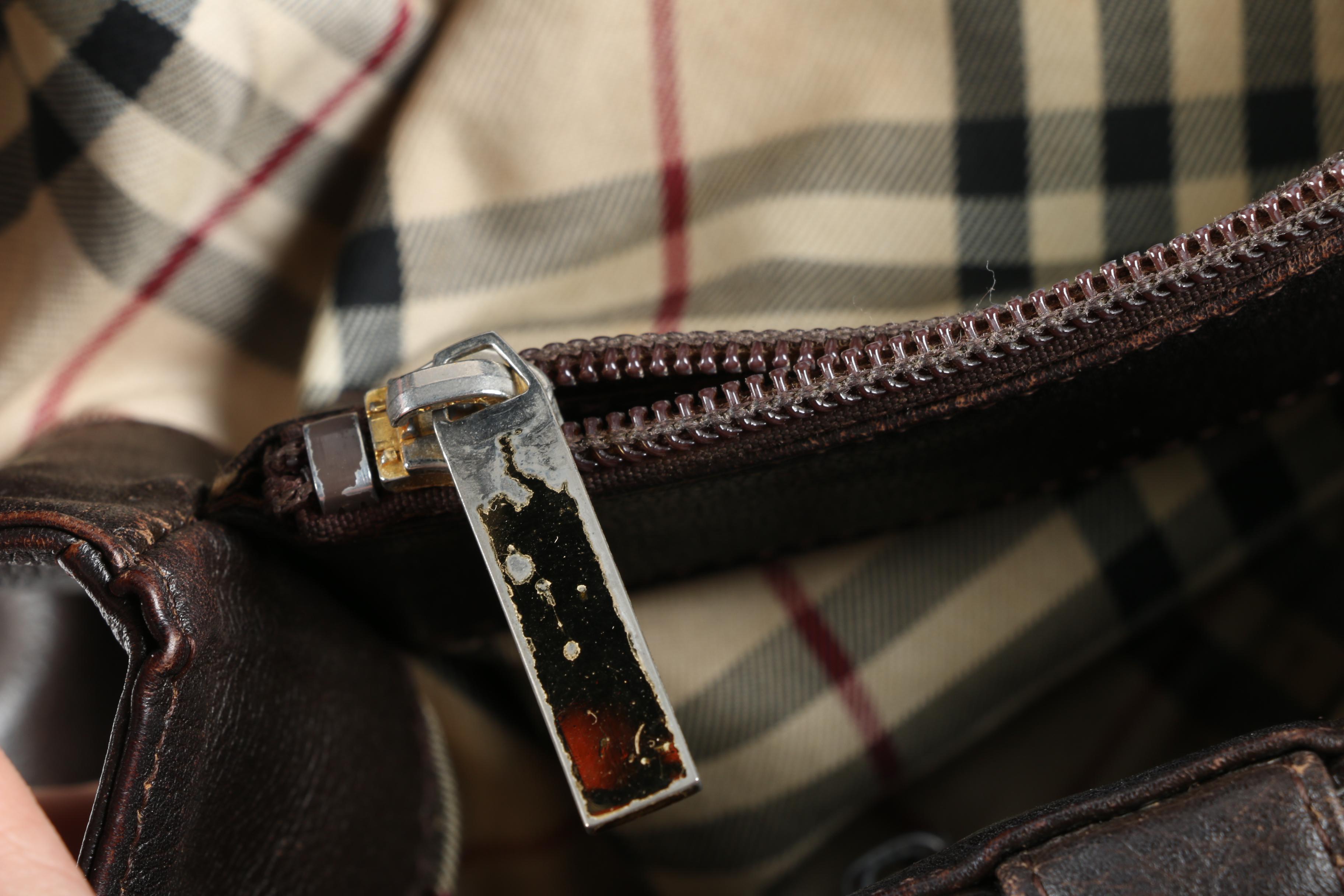 Burberry Tote Bag in Dark Brown Grained Leather, Vintage