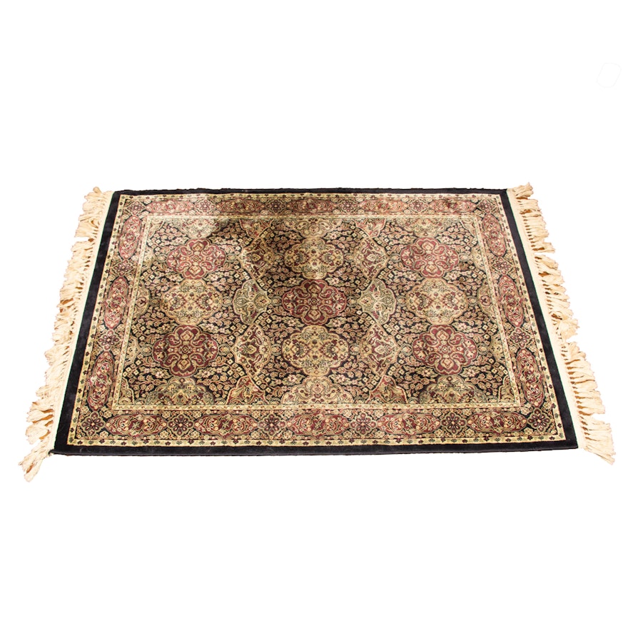 Machine Made Belgian Verona Viscose Silk Accent Rug