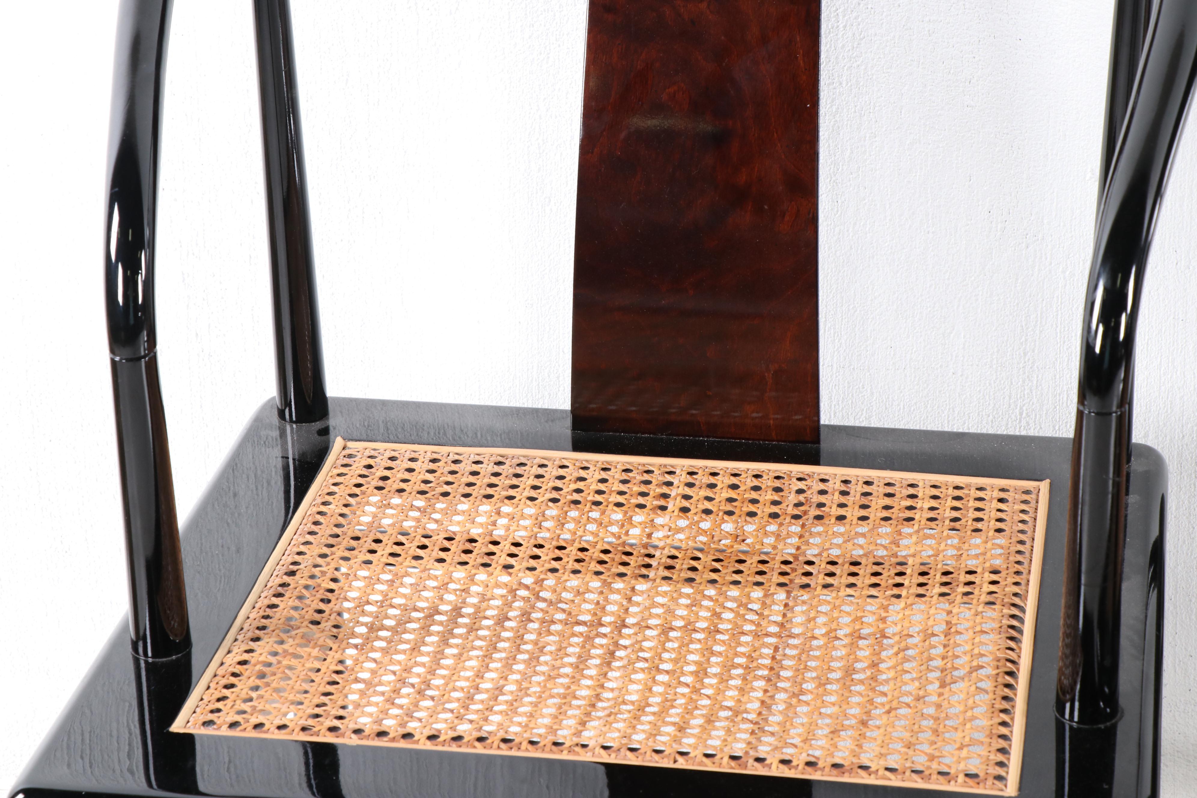 Henredon Chinese Style Black Lacquer Roundback Cane Seat Dining Chairs