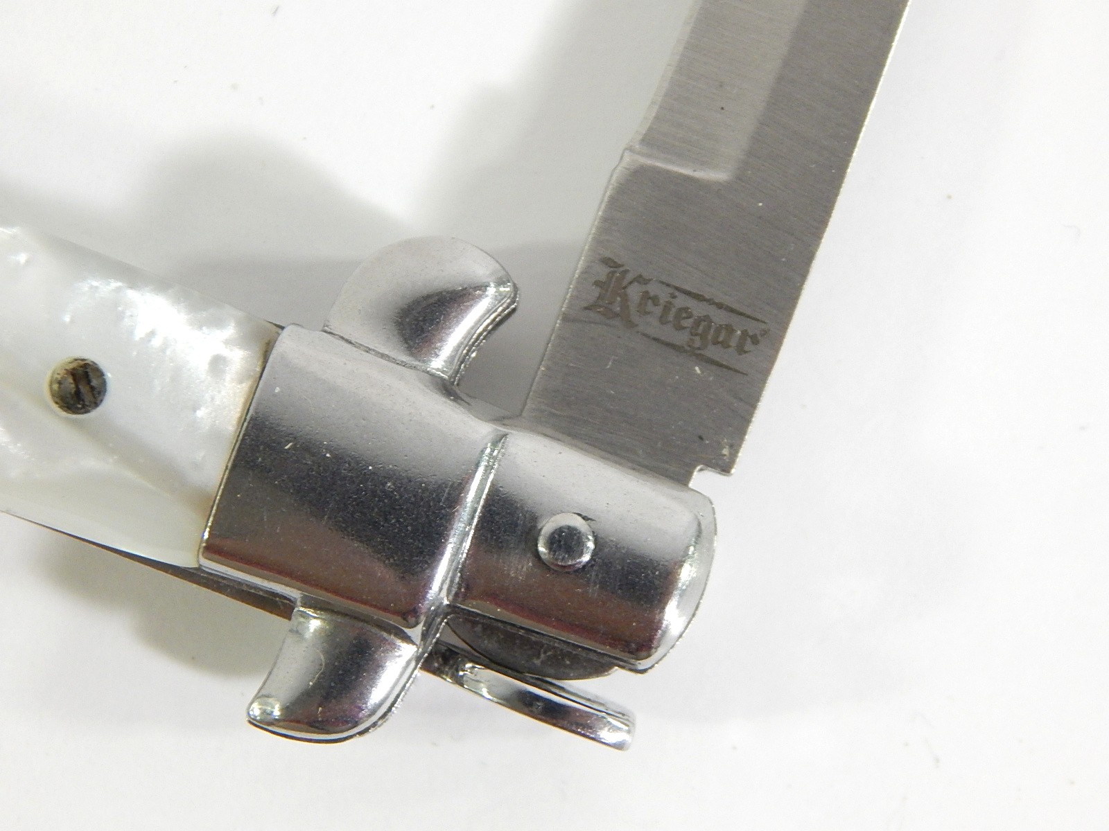 Kriegar Stiletto Lockback Folding Knive