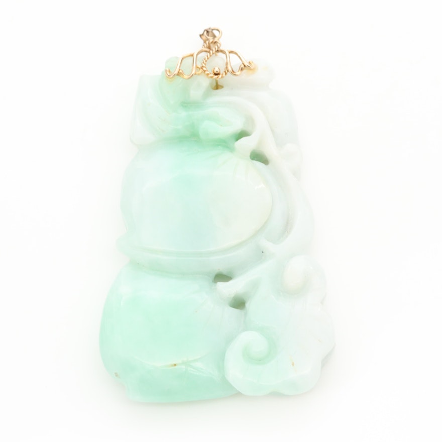 Chinese 14K Yellow Gold Jadeite Carved Pendant