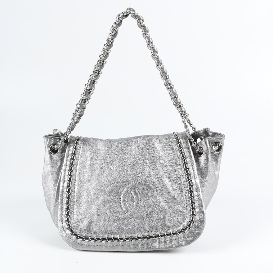 Chanel Silver Metallic Caviar Leather and Chain Shoulder Bag